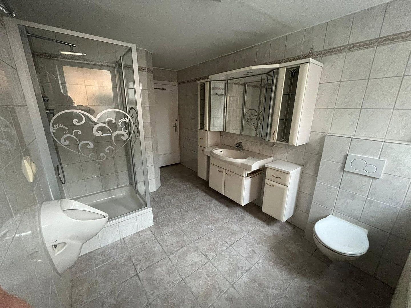 Pronájem bytu 5+1 130 m², Neue Bergstraße 23, Landshut, Bavorsko Pronájem bytu 5+1 130 m², Neue Bergstraße 23, Landshut, Bavorsko
