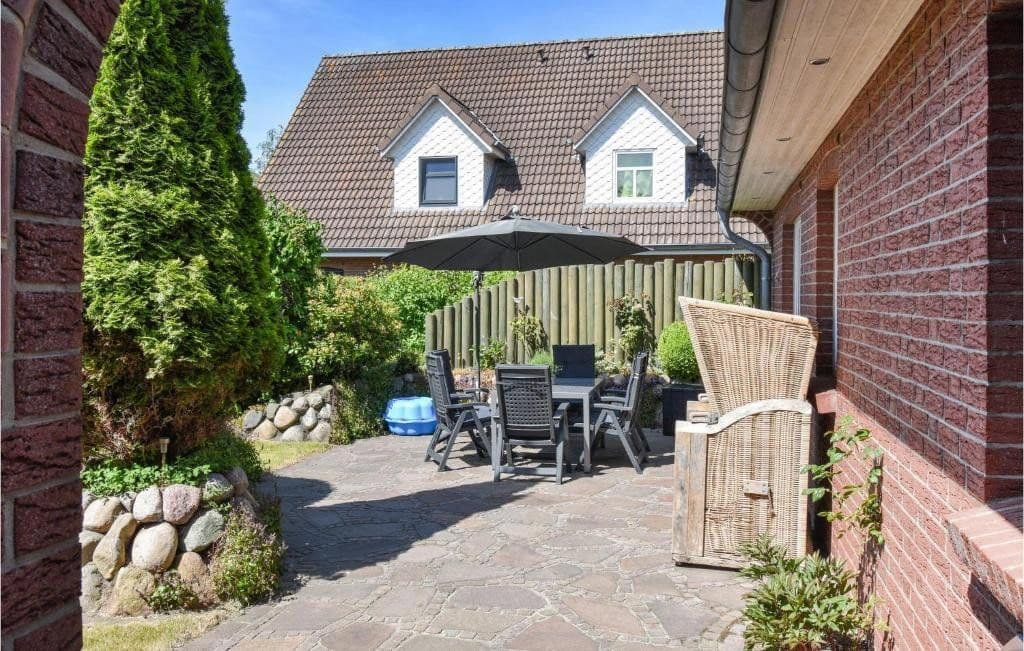 Prodej domu 154 m², pozemek 649 m², Niebüll, Šlesvicko-Holštýnsko Prodej domu 154 m², pozemek 649 m², Niebüll, Šlesvicko-Holštýnsko