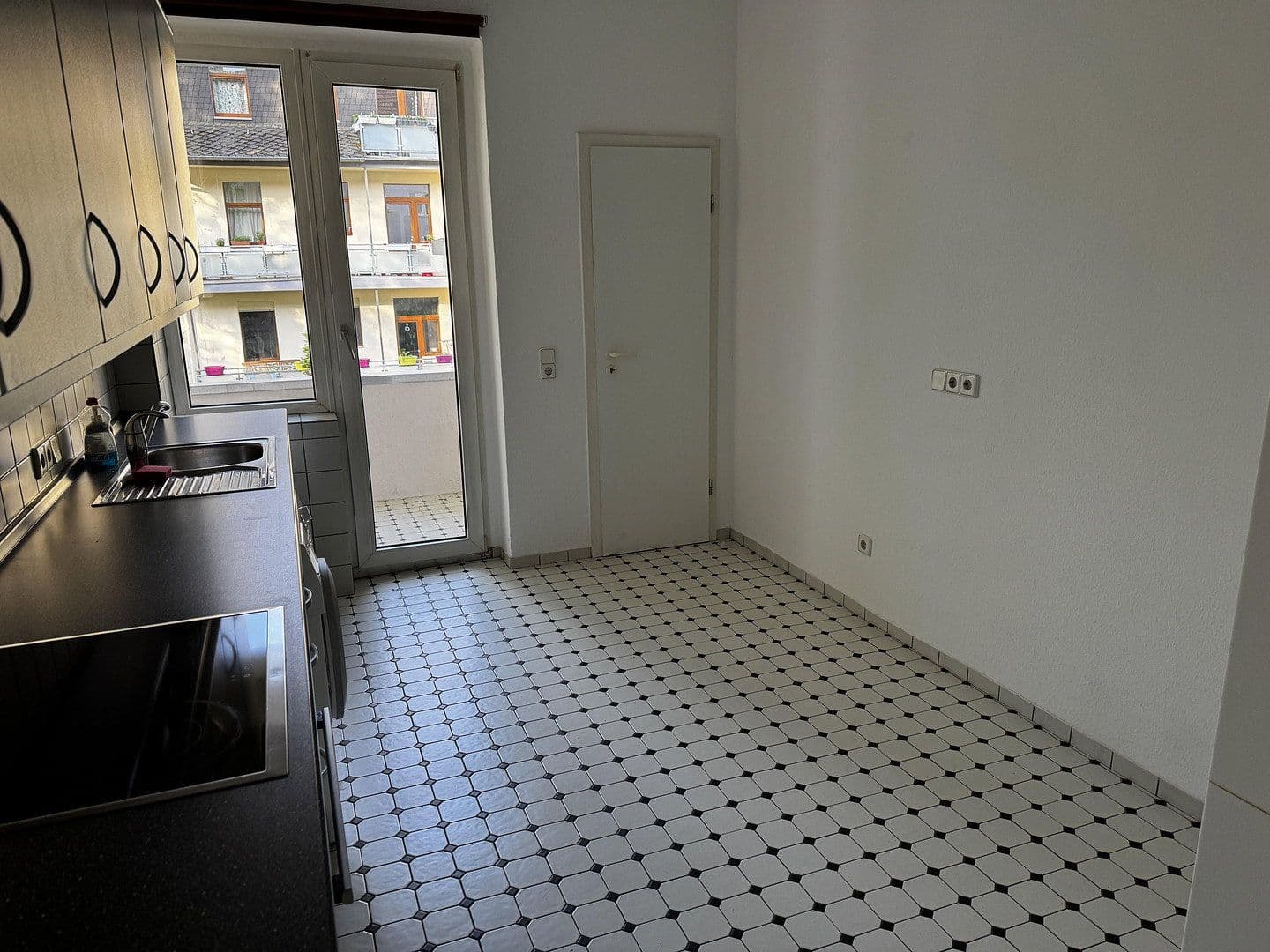 Pronájem bytu 2+1 74 m², Märkische Straße 195, Dortmund, Severní Porýní-Vestfálsko Pronájem bytu 2+1 74 m², Märkische Straße 195, Dortmund, Severní Porýní-Vestfálsko