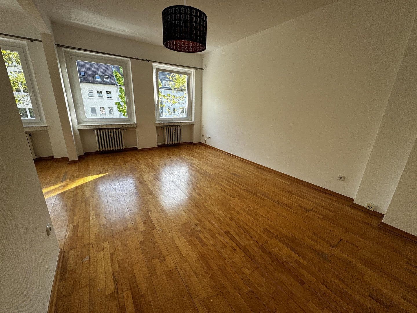 Pronájem bytu 2+1 74 m², Märkische Straße 195, Dortmund, Severní Porýní-Vestfálsko Pronájem bytu 2+1 74 m², Märkische Straße 195, Dortmund, Severní Porýní-Vestfálsko