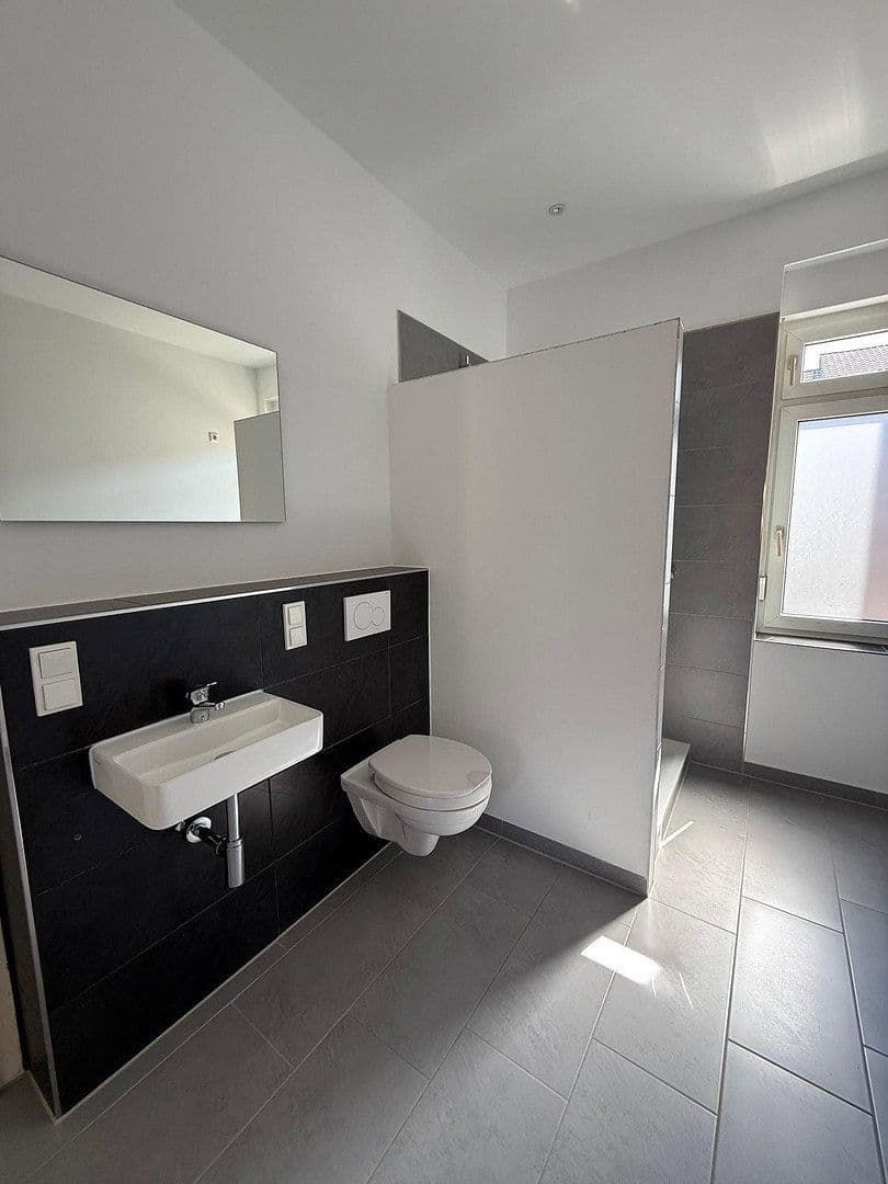 Pronájem bytu 2+1 60 m², Draisstraße 56, Mannheim, Bádensko-Württembersko Pronájem bytu 2+1 60 m², Draisstraße 56, Mannheim, Bádensko-Württembersko
