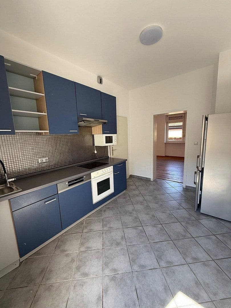 Pronájem bytu 2+1 60 m², Draisstraße 56, Mannheim, Bádensko-Württembersko Pronájem bytu 2+1 60 m², Draisstraße 56, Mannheim, Bádensko-Württembersko