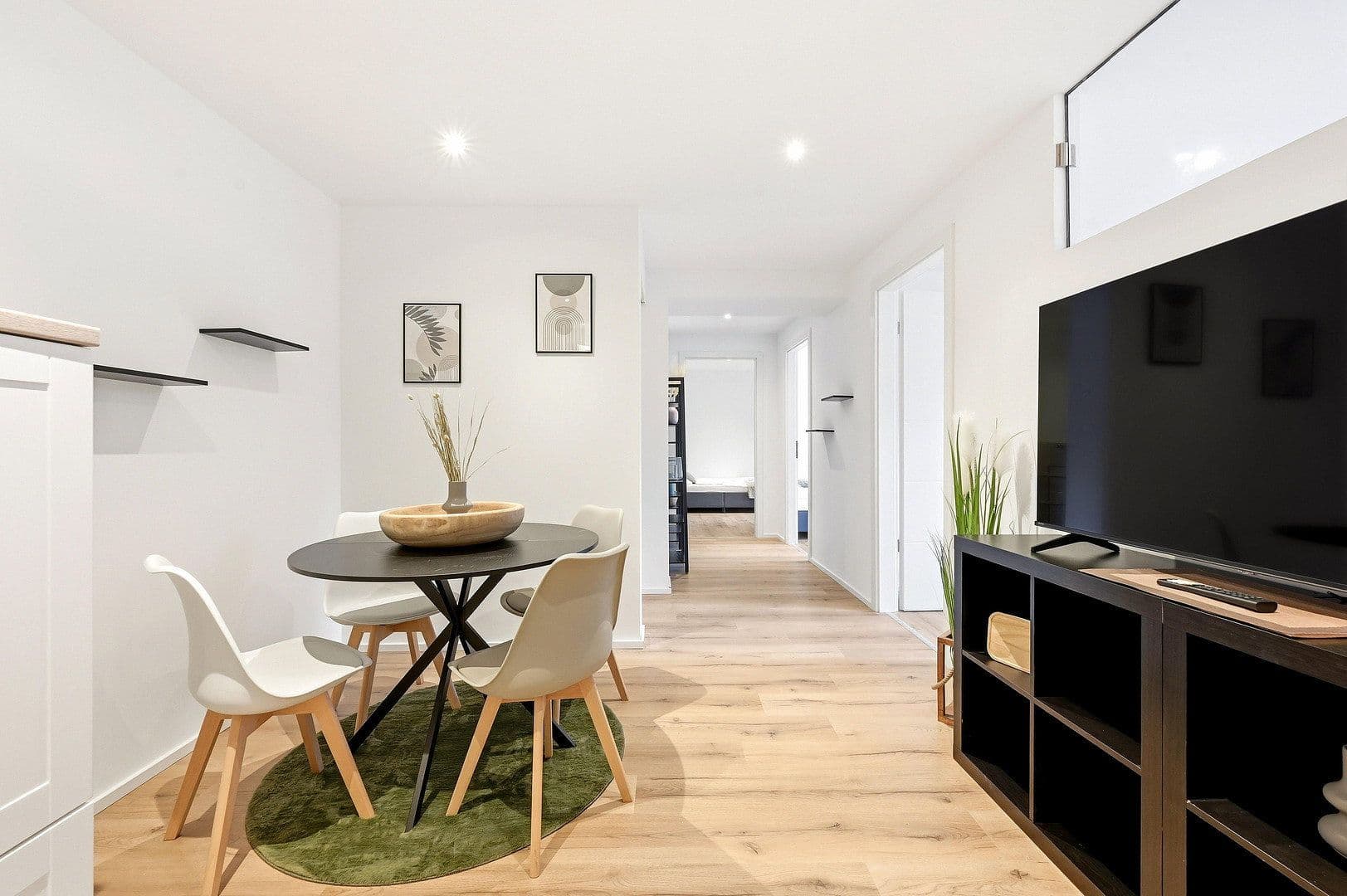 Pronájem bytu 4+1 80 m², Moltkestraße 56, Heilbronn, Bádensko-Württembersko Pronájem bytu 4+1 80 m², Moltkestraße 56, Heilbronn, Bádensko-Württembersko