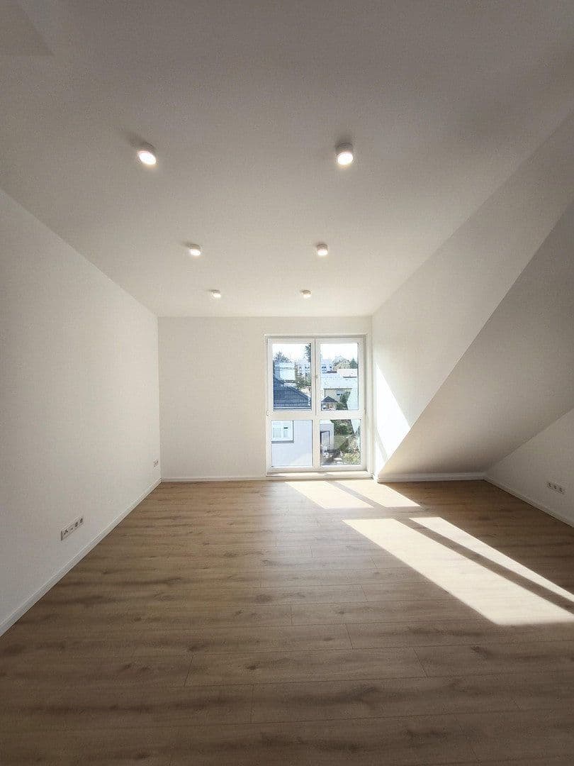 Pronájem bytu 2+1 63 m², Buchrainstraße 49, Frankfurt am Main, Hessen Pronájem bytu 2+1 63 m², Buchrainstraße 49, Frankfurt am Main, Hessen