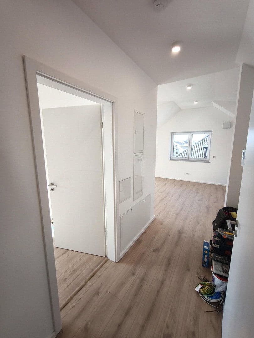 Pronájem bytu 2+1 63 m², Buchrainstraße 49, Frankfurt am Main, Hessen Pronájem bytu 2+1 63 m², Buchrainstraße 49, Frankfurt am Main, Hessen