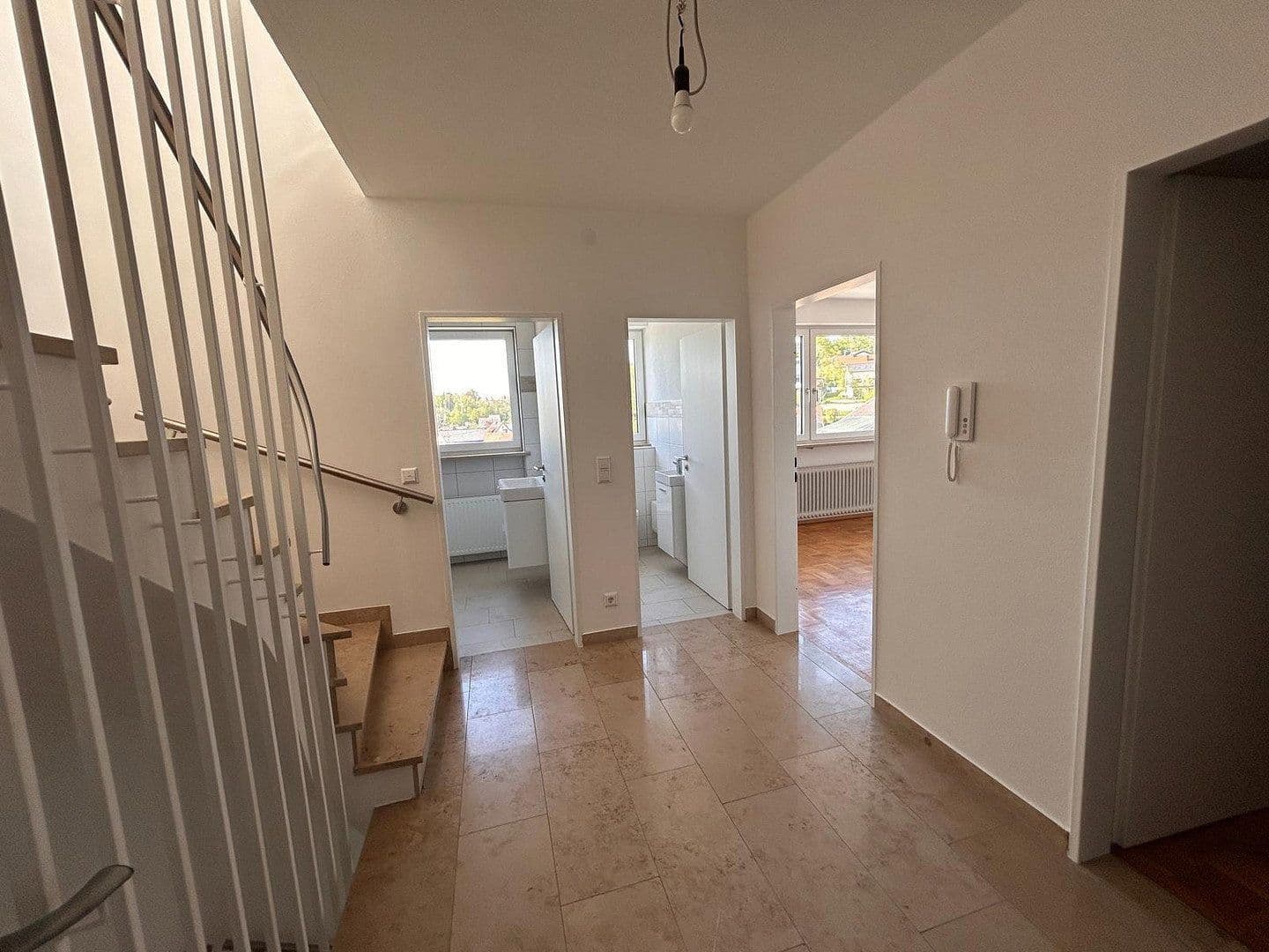 Prodej domu 218 m², pozemek 450 m², Günzburg, Bavorsko Prodej domu 218 m², pozemek 450 m², Günzburg, Bavorsko