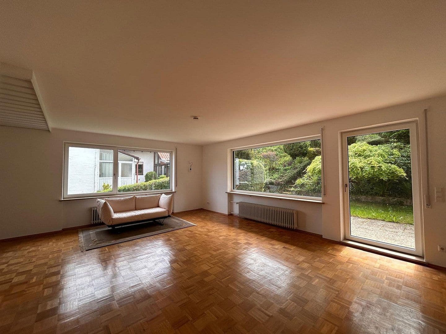 Prodej domu 218 m², pozemek 450 m², Günzburg, Bavorsko Prodej domu 218 m², pozemek 450 m², Günzburg, Bavorsko