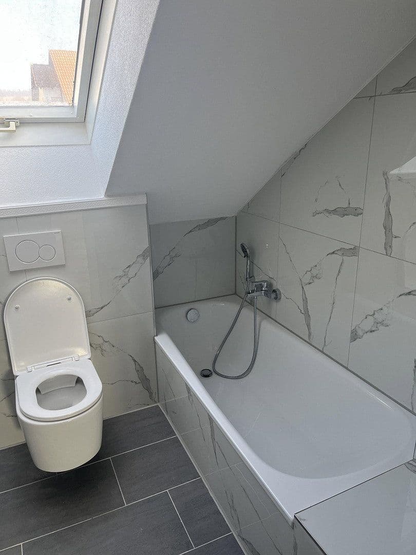 Prodej bytu 2+1 46 m², Kleiststraße 11, Oberstenfeld, Bádensko-Württembersko Prodej bytu 2+1 46 m², Kleiststraße 11, Oberstenfeld, Bádensko-Württembersko