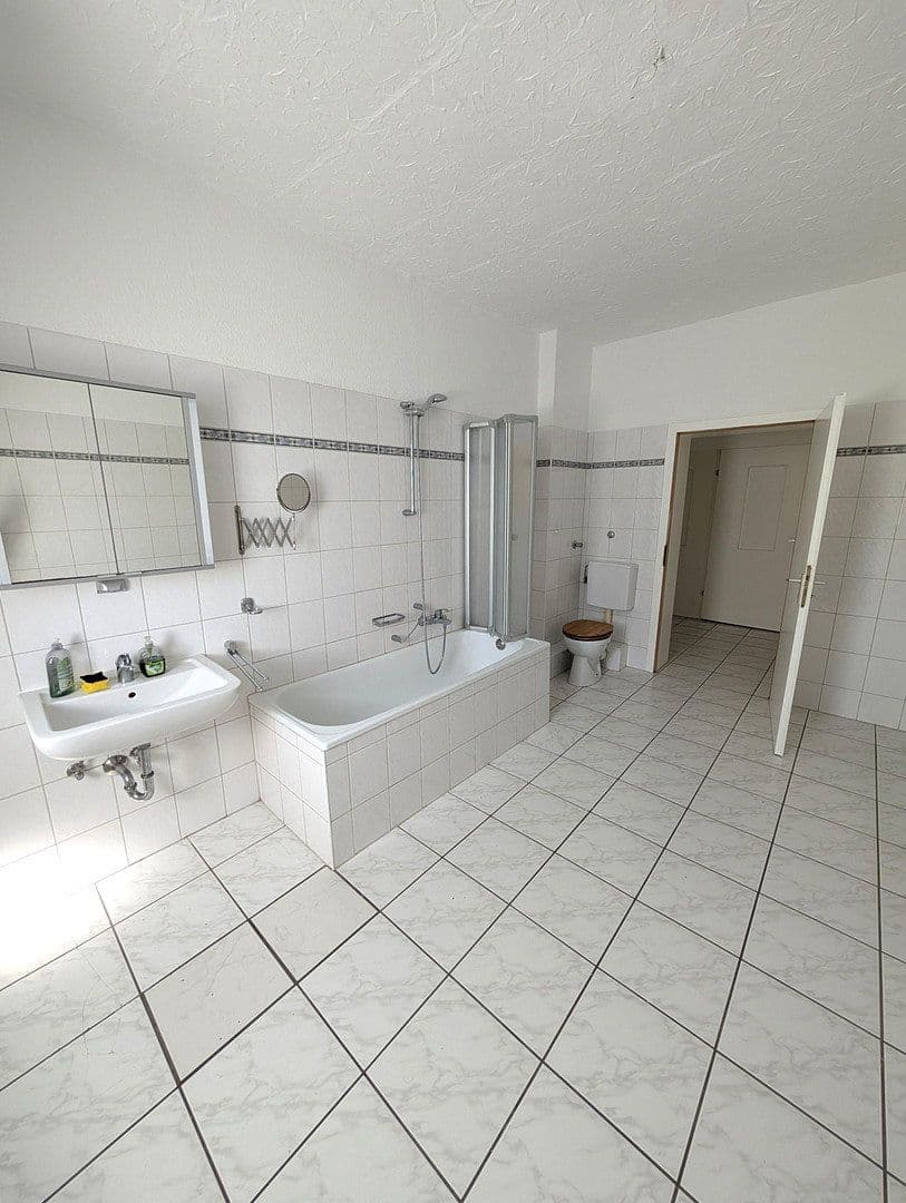 Pronájem bytu 3+1 83 m², Dürener Straße 17, Dortmund, Severní Porýní-Vestfálsko Pronájem bytu 3+1 83 m², Dürener Straße 17, Dortmund, Severní Porýní-Vestfálsko