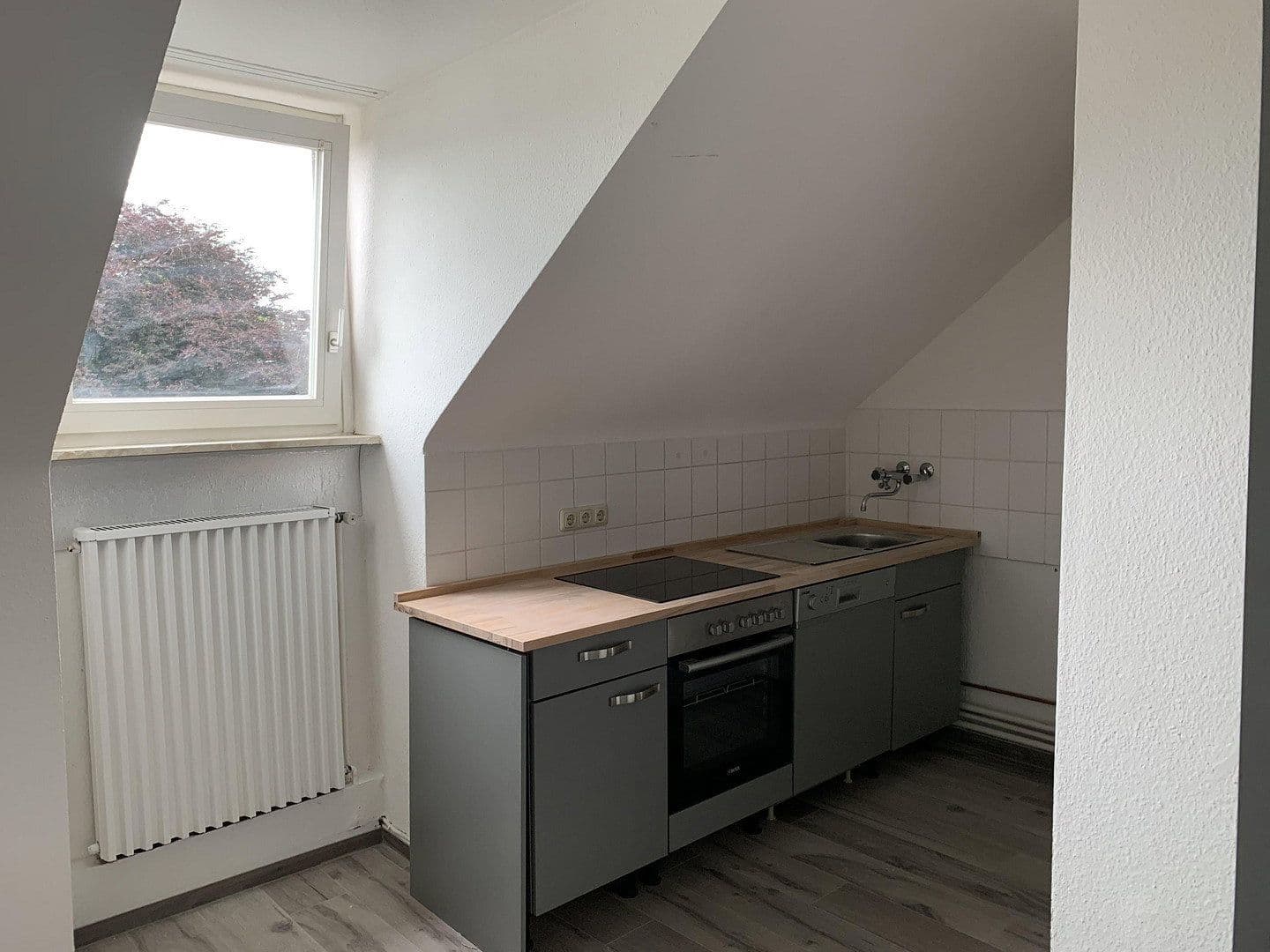 Pronájem bytu 2+1 48 m², Eynattener Str., Cáchy, Severní Porýní-Vestfálsko Pronájem bytu 2+1 48 m², Eynattener Str., Cáchy, Severní Porýní-Vestfálsko