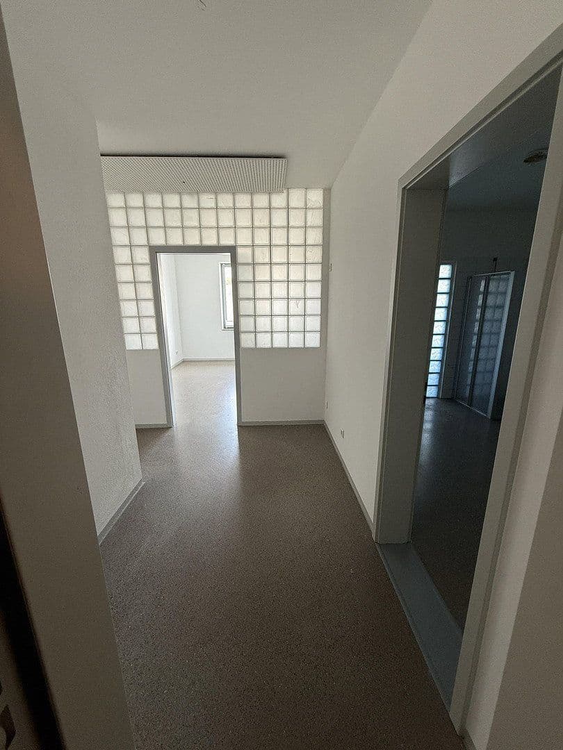 Pronájem bytu 3+kk 90 m², H.-E.-Busse Str. 4, Stockach, Bádensko-Württembersko Pronájem bytu 3+kk 90 m², H.-E.-Busse Str. 4, Stockach, Bádensko-Württembersko