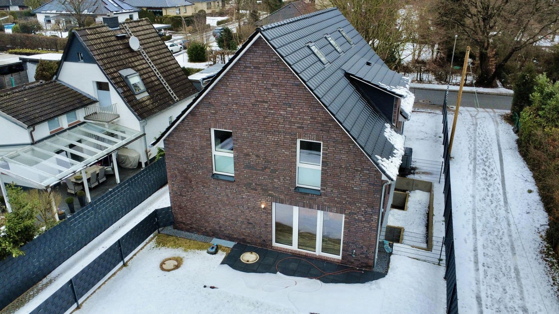 Prodej domu 200 m², pozemek 508 m², Beim Farenland 23, Hamburg, Hamburg Prodej domu 200 m², pozemek 508 m², Beim Farenland 23, Hamburg, Hamburg