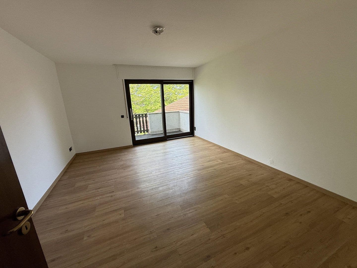Pronájem domu 255 m², pozemek 1.500 m², Bornwiese 4, Ransbach-Baumbach, Porýní-Falc Pronájem domu 255 m², pozemek 1.500 m², Bornwiese 4, Ransbach-Baumbach, Porýní-Falc