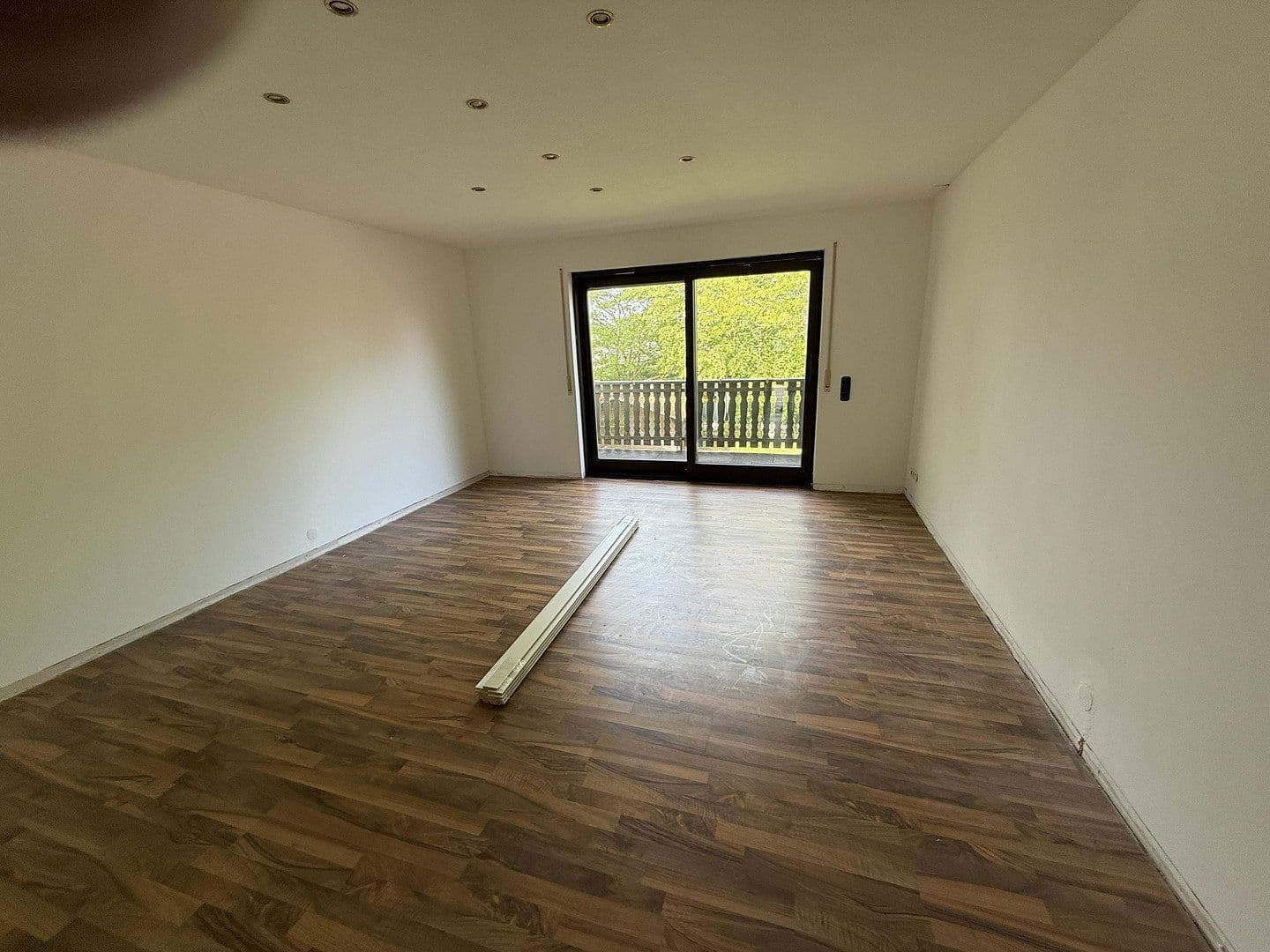 Pronájem domu 255 m², pozemek 1.500 m², Bornwiese 4, Ransbach-Baumbach, Porýní-Falc Pronájem domu 255 m², pozemek 1.500 m², Bornwiese 4, Ransbach-Baumbach, Porýní-Falc