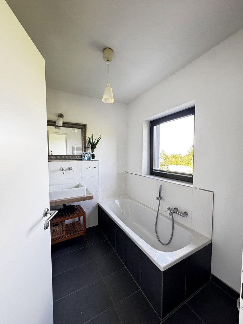 Prodej domu 214 m², pozemek 471 m², Bad Nauheim, Hessen Prodej domu 214 m², pozemek 471 m², Bad Nauheim, Hessen