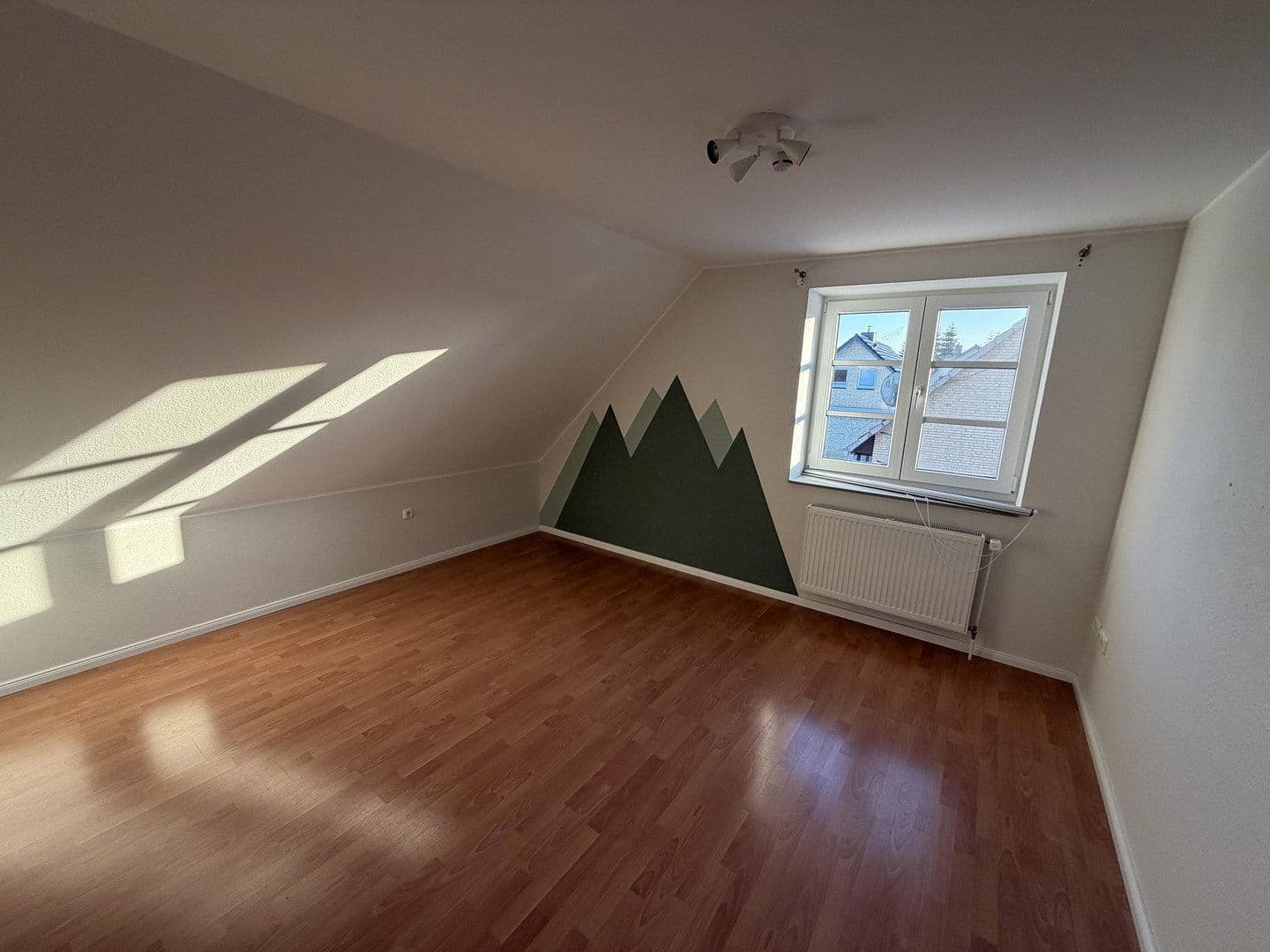 Prodej domu 146 m², pozemek 815 m², Tellingstedt, Šlesvicko-Holštýnsko Prodej domu 146 m², pozemek 815 m², Tellingstedt, Šlesvicko-Holštýnsko
