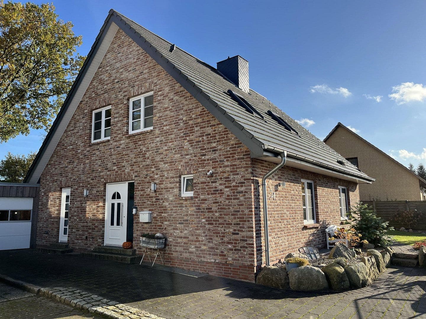 Prodej domu 146 m², pozemek 815 m², Tellingstedt, Šlesvicko-Holštýnsko Prodej domu 146 m², pozemek 815 m², Tellingstedt, Šlesvicko-Holštýnsko