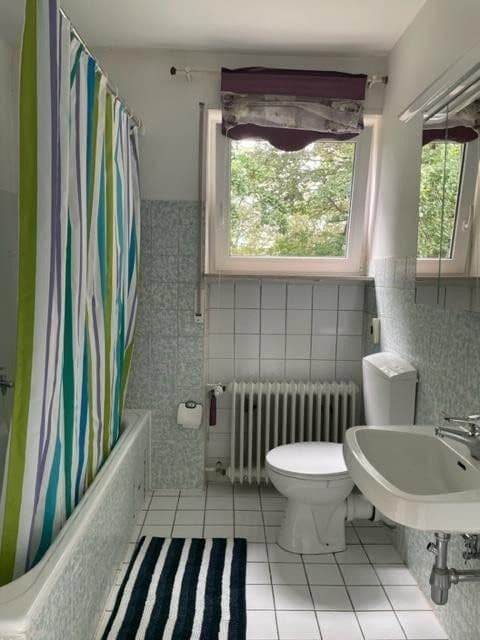 Prodej domu 316 m², pozemek 998 m², Kaiserslautern, Porýní-Falc Prodej domu 316 m², pozemek 998 m², Kaiserslautern, Porýní-Falc