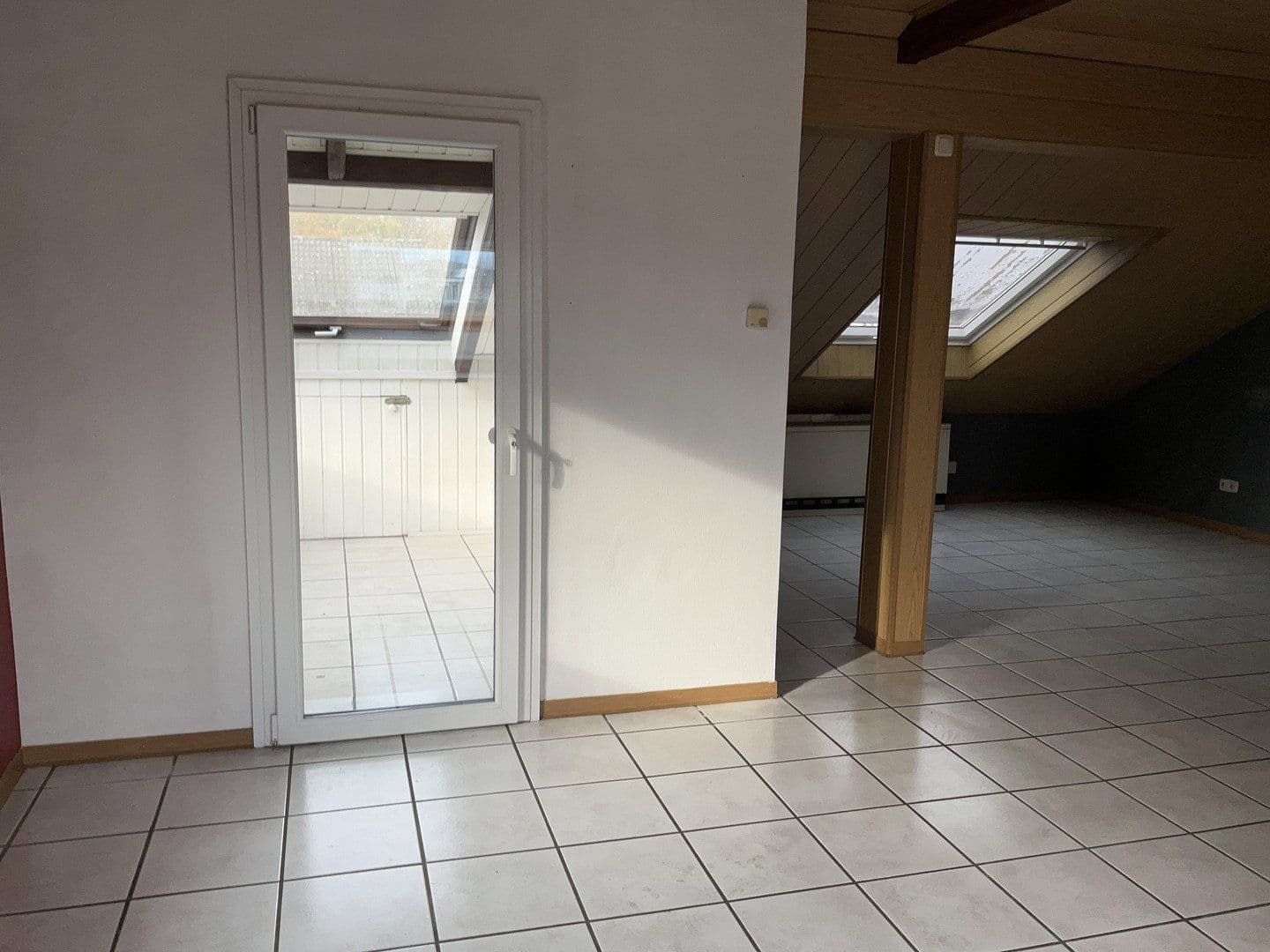 Prodej domu 210 m², pozemek 625 m², Delbrück, Severní Porýní-Vestfálsko Prodej domu 210 m², pozemek 625 m², Delbrück, Severní Porýní-Vestfálsko