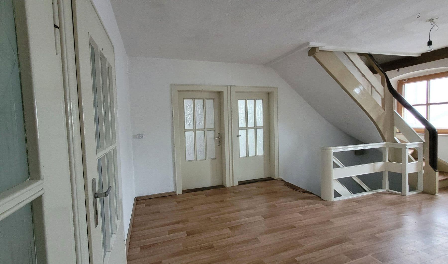 Prodej domu 180 m², pozemek 920 m², Marktleugast, Bavorsko Prodej domu 180 m², pozemek 920 m², Marktleugast, Bavorsko