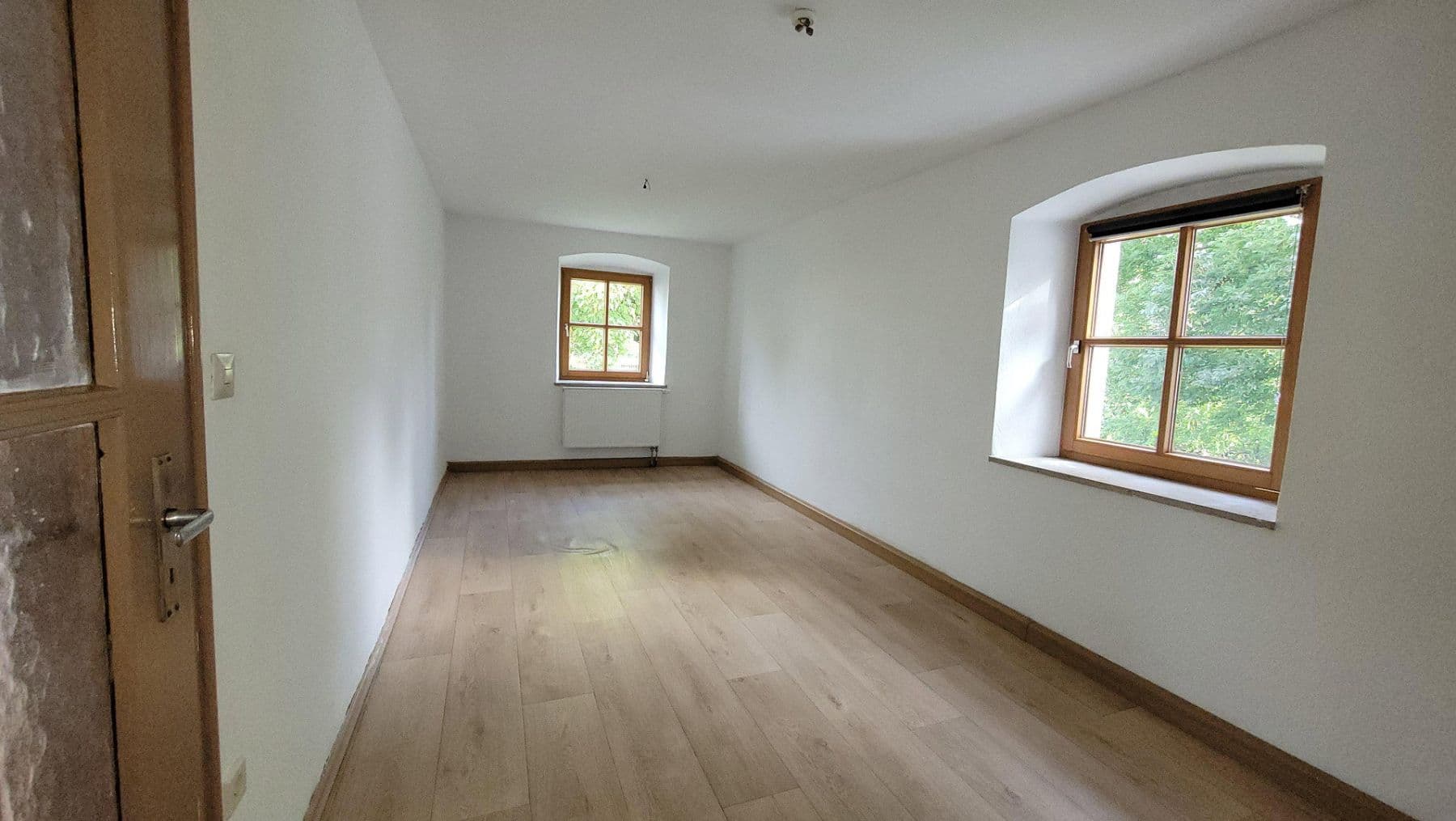 Prodej domu 180 m², pozemek 920 m², Marktleugast, Bavorsko Prodej domu 180 m², pozemek 920 m², Marktleugast, Bavorsko