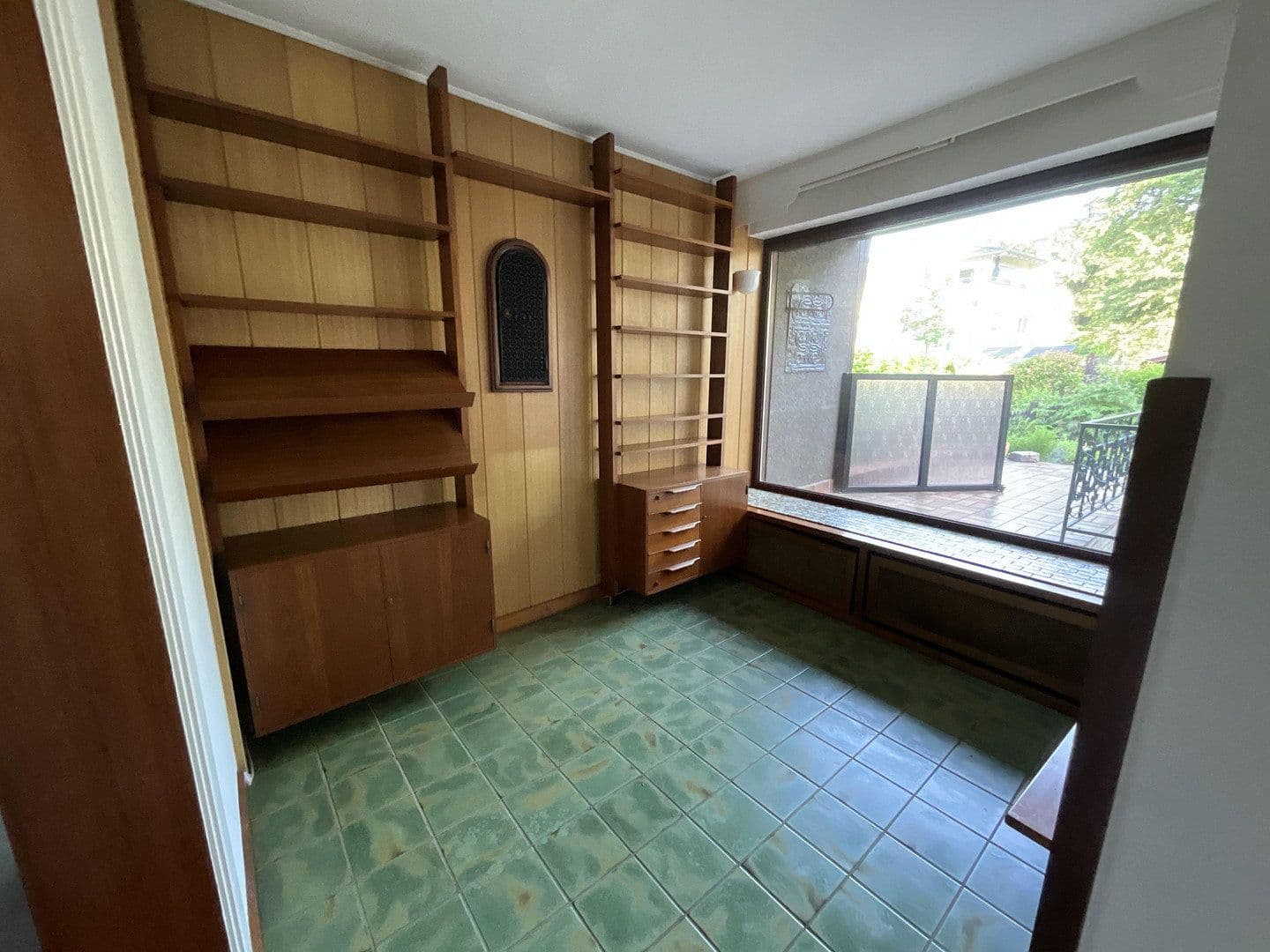 Prodej domu 136 m², pozemek 386 m², Ernst-Reuter-Str. 32, Hürth, Severní Porýní-Vestfálsko Prodej domu 136 m², pozemek 386 m², Ernst-Reuter-Str. 32, Hürth, Severní Porýní-Vestfálsko