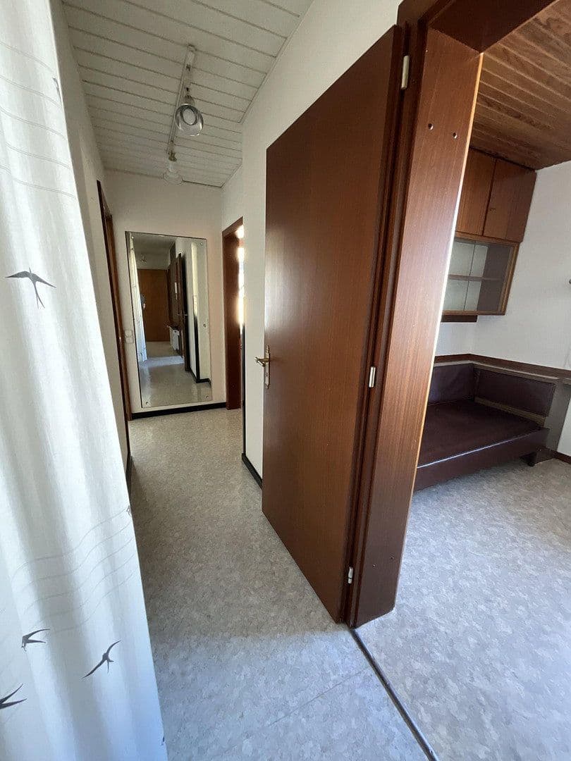 Prodej domu 136 m², pozemek 386 m², Ernst-Reuter-Str. 32, Hürth, Severní Porýní-Vestfálsko Prodej domu 136 m², pozemek 386 m², Ernst-Reuter-Str. 32, Hürth, Severní Porýní-Vestfálsko