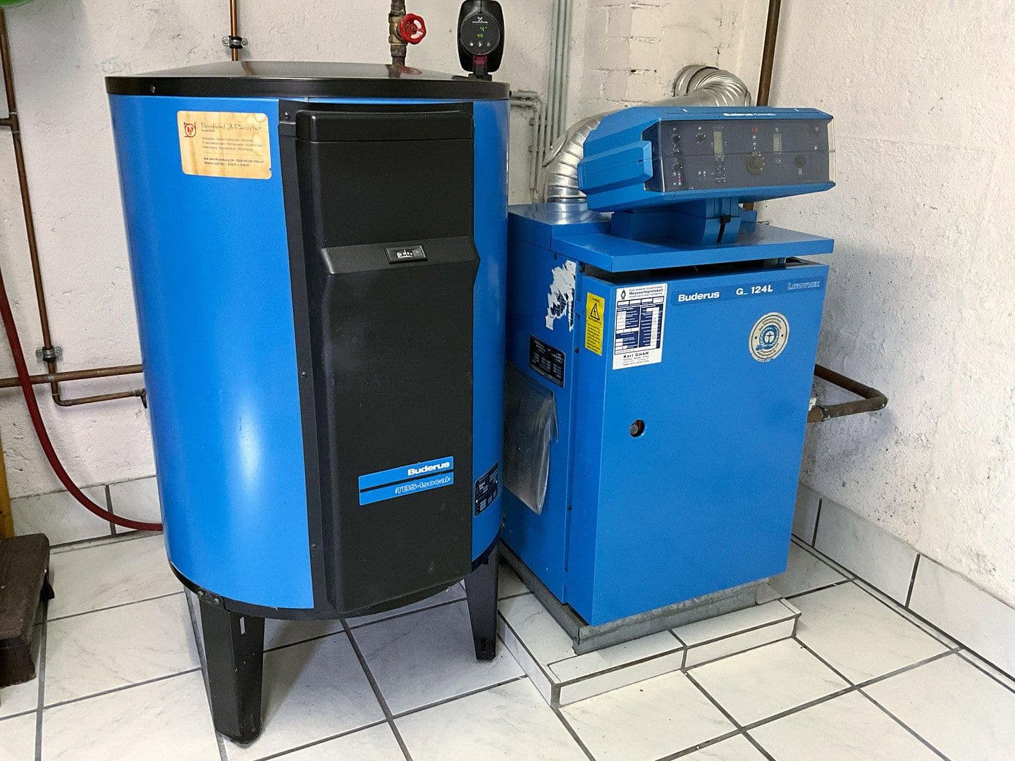 Prodej domu 136 m², pozemek 386 m², Ernst-Reuter-Str. 32, Hürth, Severní Porýní-Vestfálsko Prodej domu 136 m², pozemek 386 m², Ernst-Reuter-Str. 32, Hürth, Severní Porýní-Vestfálsko