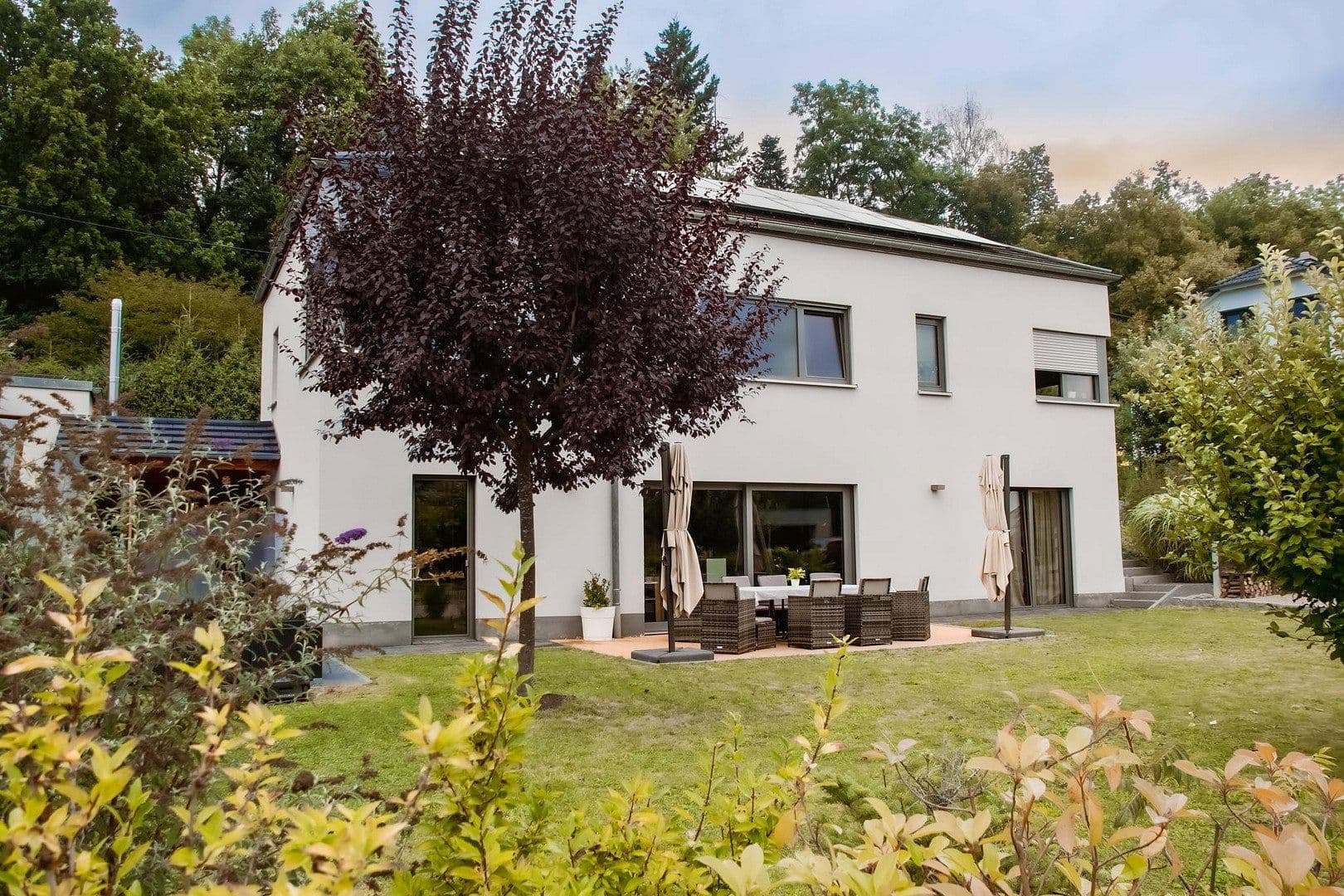 Prodej domu 204 m², pozemek 928 m², Kaffeeberg 32, Gablingen, Bavorsko Prodej domu 204 m², pozemek 928 m², Kaffeeberg 32, Gablingen, Bavorsko