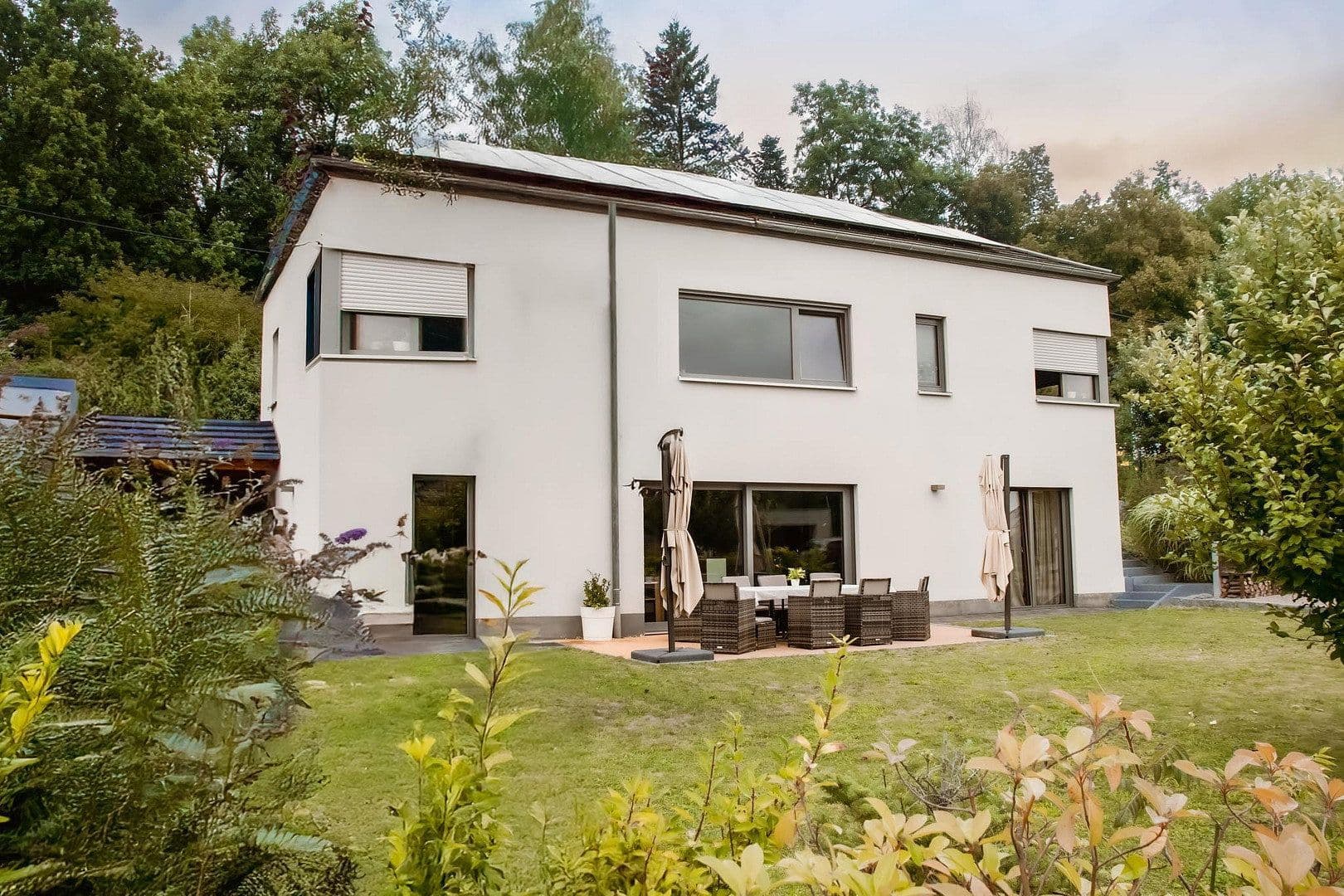 Prodej domu 204 m², pozemek 928 m², Kaffeeberg 32, Gablingen, Bavorsko Prodej domu 204 m², pozemek 928 m², Kaffeeberg 32, Gablingen, Bavorsko