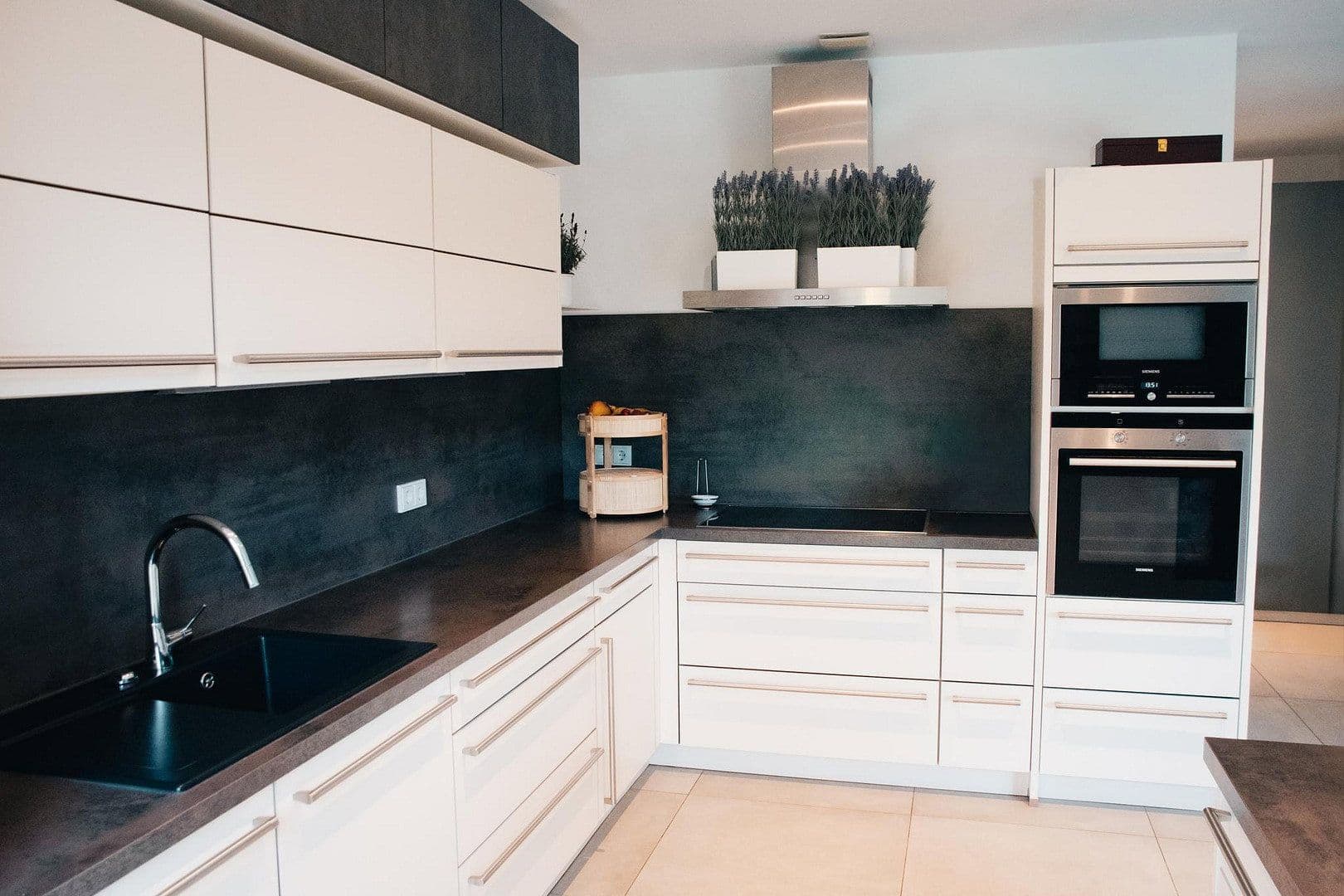 Prodej domu 204 m², pozemek 928 m², Kaffeeberg 32, Gablingen, Bavorsko Prodej domu 204 m², pozemek 928 m², Kaffeeberg 32, Gablingen, Bavorsko