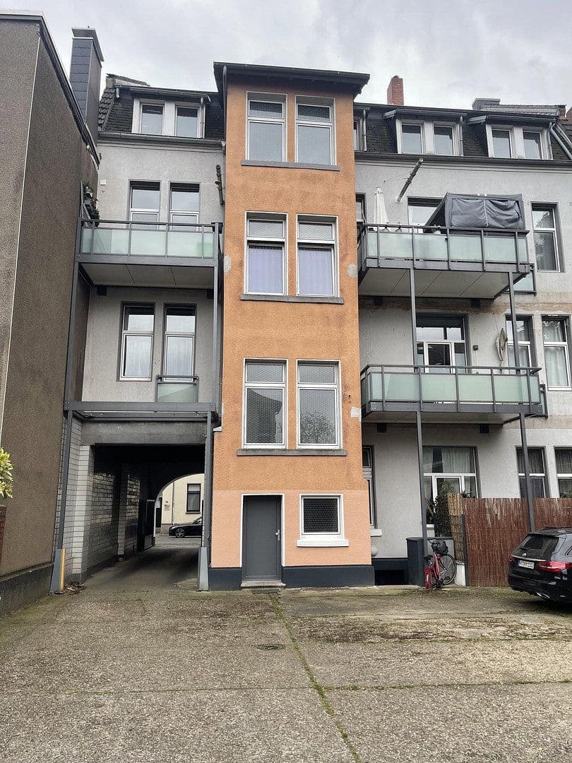 Prodej bytu 3+1 84 m², Herne, Severní Porýní-Vestfálsko Prodej bytu 3+1 84 m², Herne, Severní Porýní-Vestfálsko