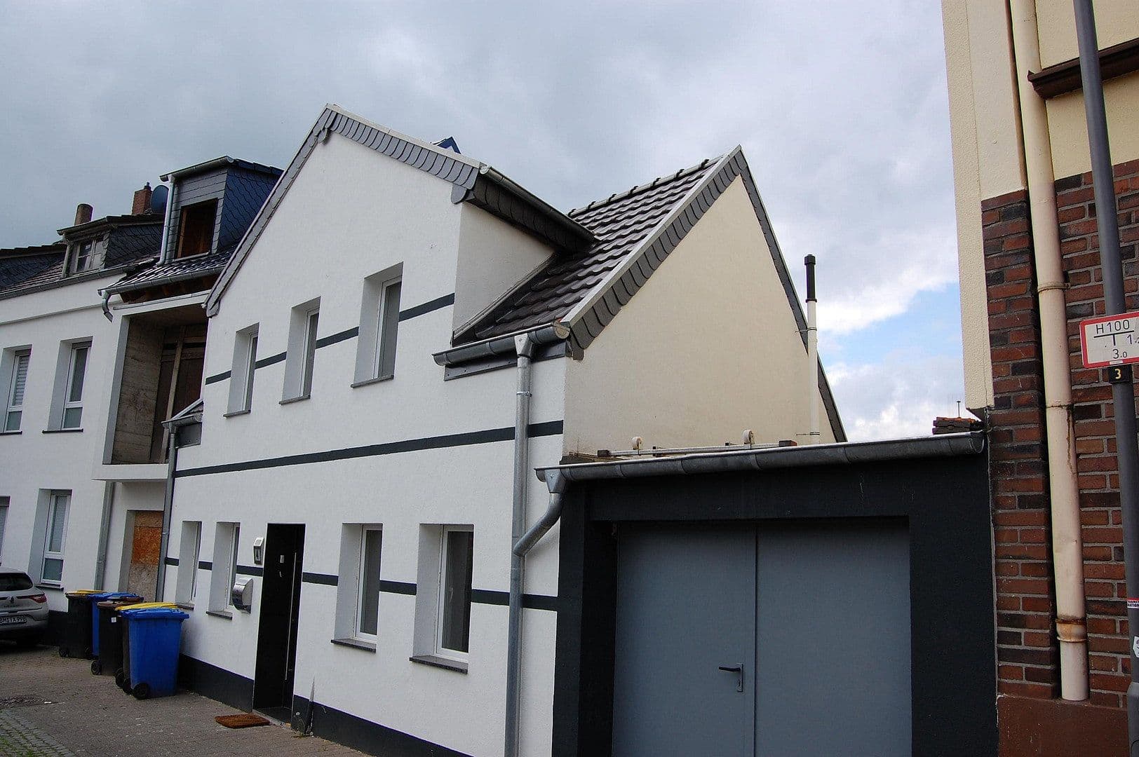 Prodej domu 137 m², pozemek 378 m², Kerpen, Severní Porýní-Vestfálsko Prodej domu 137 m², pozemek 378 m², Kerpen, Severní Porýní-Vestfálsko