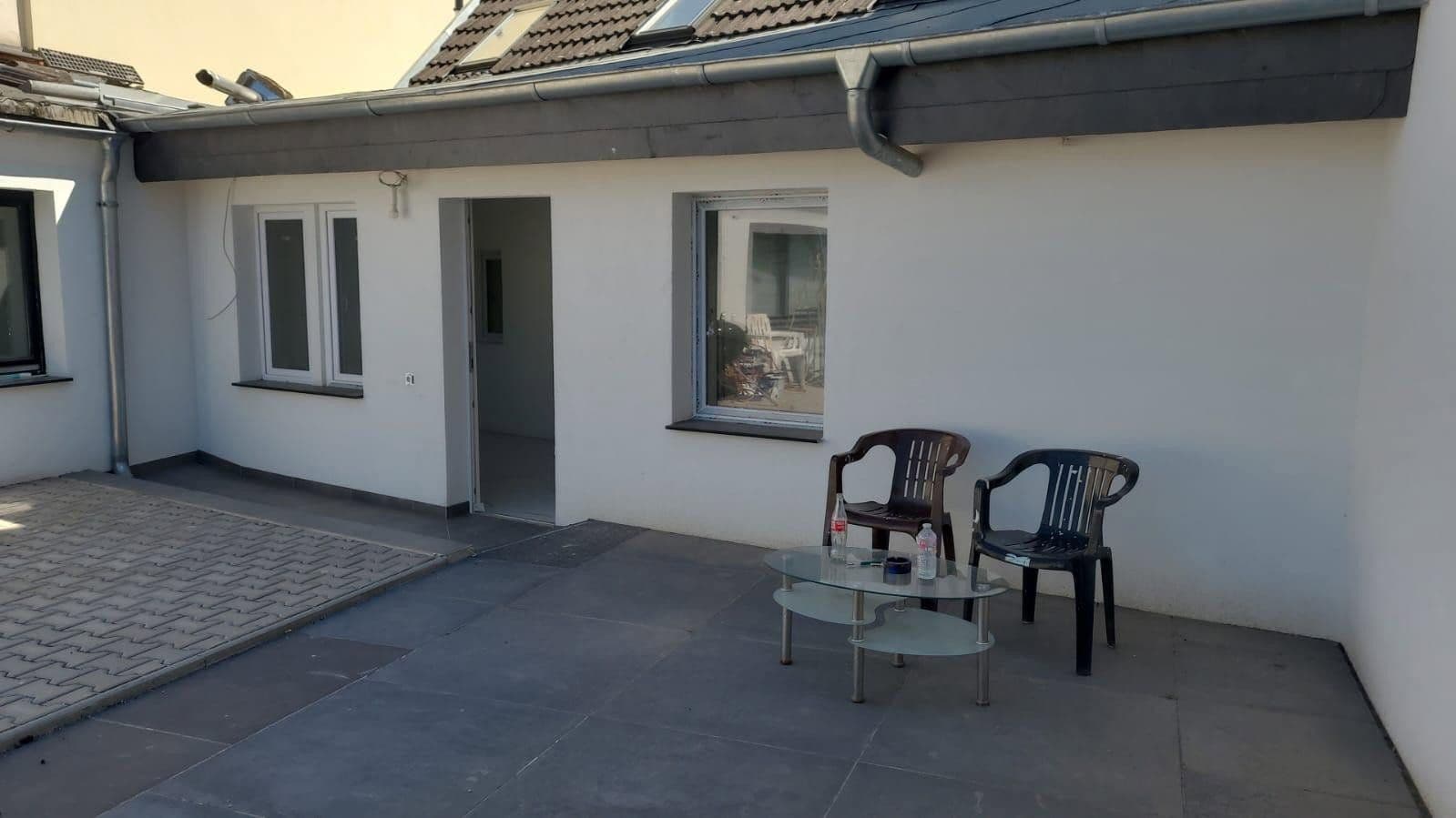 Prodej domu 137 m², pozemek 378 m², Kerpen, Severní Porýní-Vestfálsko Prodej domu 137 m², pozemek 378 m², Kerpen, Severní Porýní-Vestfálsko