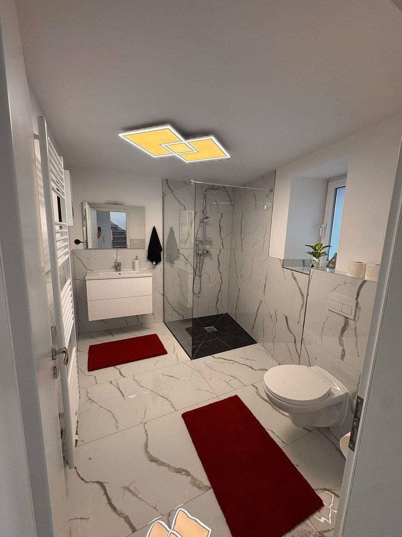 Prodej domu 137 m², pozemek 378 m², Kerpen, Severní Porýní-Vestfálsko Prodej domu 137 m², pozemek 378 m², Kerpen, Severní Porýní-Vestfálsko