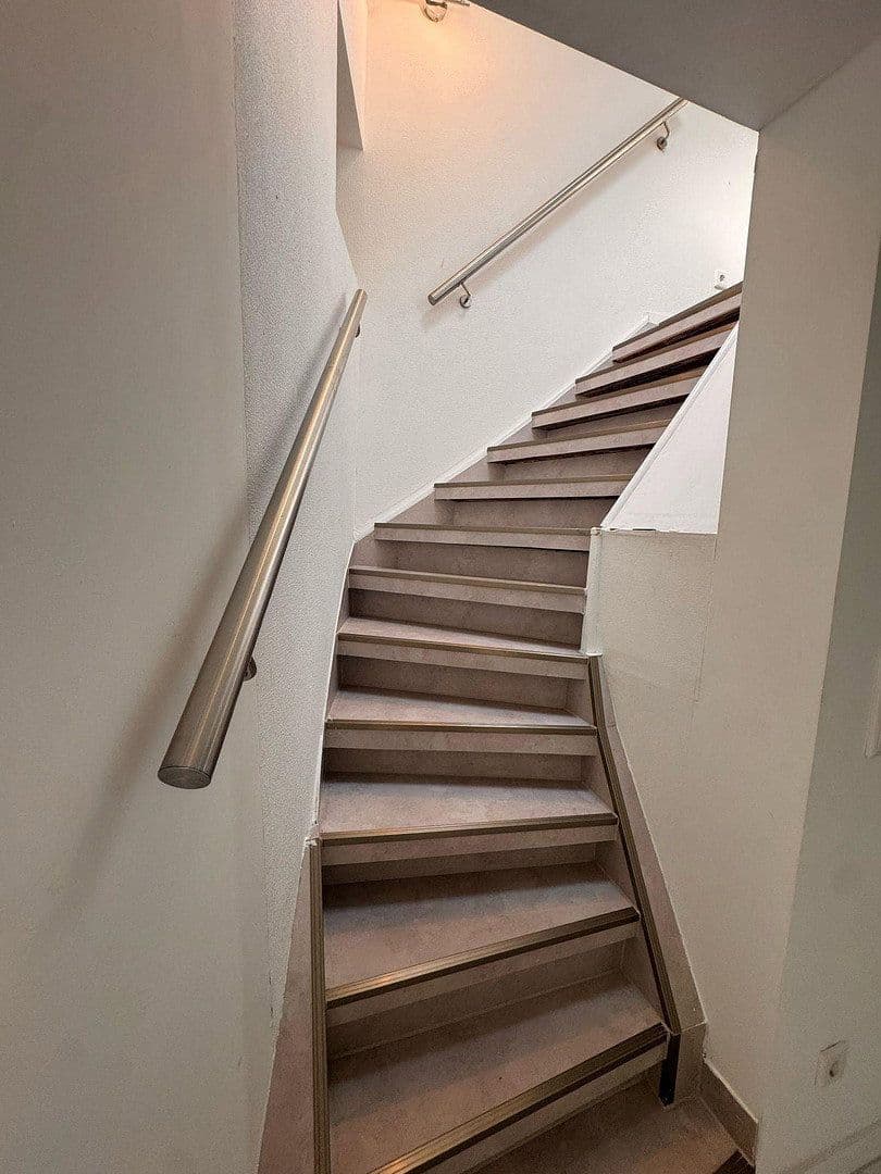 Prodej domu 137 m², pozemek 378 m², Kerpen, Severní Porýní-Vestfálsko Prodej domu 137 m², pozemek 378 m², Kerpen, Severní Porýní-Vestfálsko