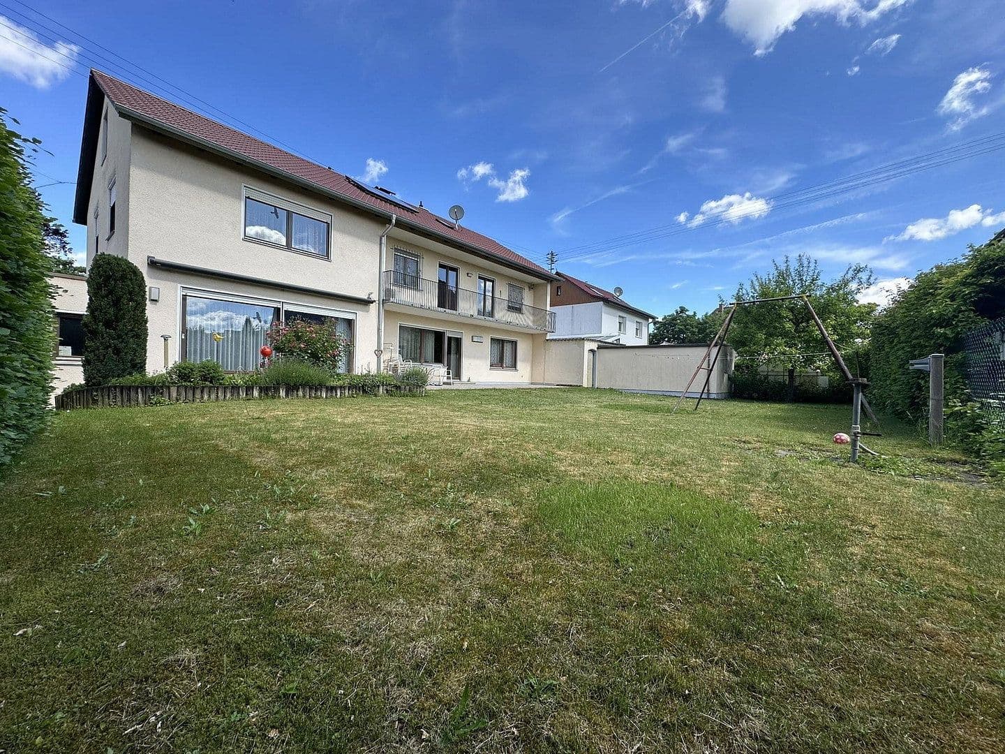 Prodej domu 220 m², pozemek 610 m², Augsburg, Bavorsko Prodej domu 220 m², pozemek 610 m², Augsburg, Bavorsko