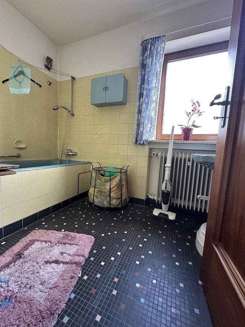 Prodej domu 220 m², pozemek 610 m², Augsburg, Bavorsko Prodej domu 220 m², pozemek 610 m², Augsburg, Bavorsko