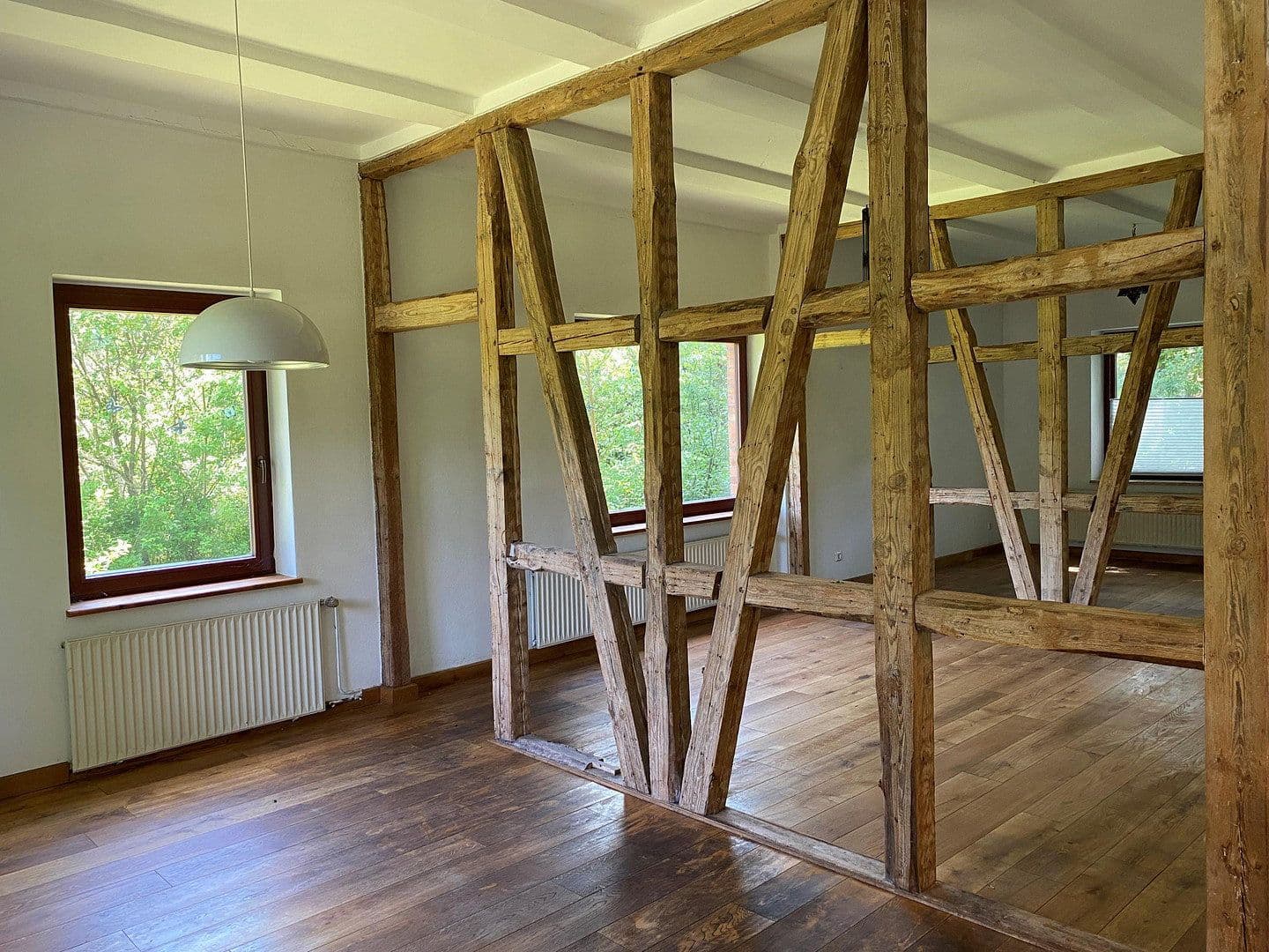 Prodej domu 190 m², pozemek 10.000 m², Schneverdingen, Dolní Sasko Prodej domu 190 m², pozemek 10.000 m², Schneverdingen, Dolní Sasko