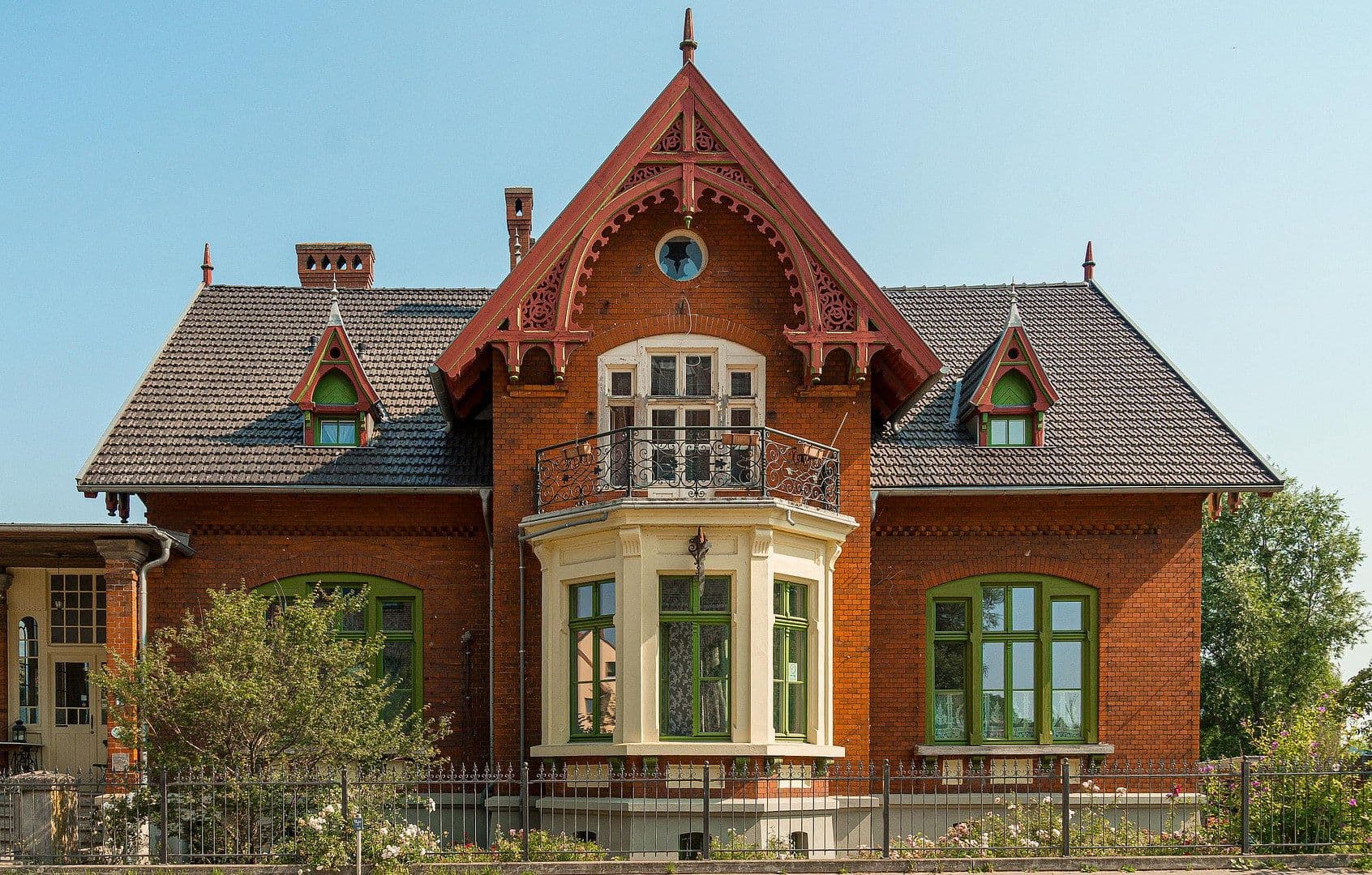 Prodej domu 489 m², pozemek 8.135 m², Bützow, Mecklenburg-Vorpommern Prodej domu 489 m², pozemek 8.135 m², Bützow, Mecklenburg-Vorpommern
