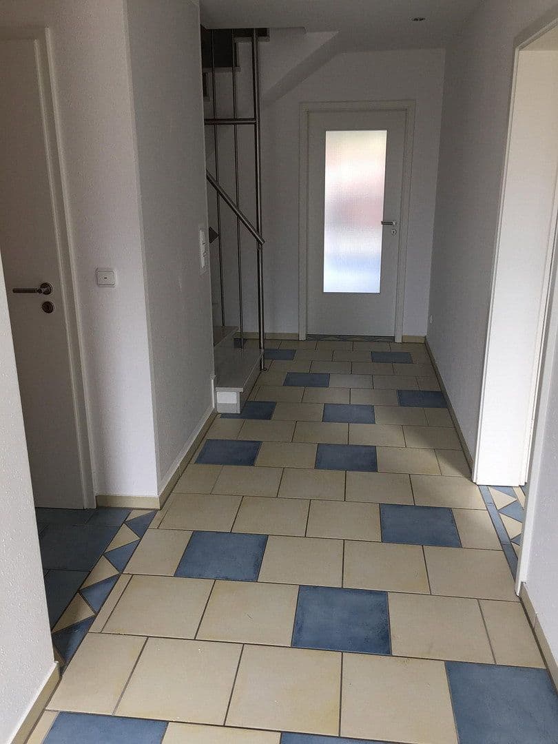Prodej domu 113 m², pozemek 286 m², Am Waldrand 43, Hückelhoven, Severní Porýní-Vestfálsko Prodej domu 113 m², pozemek 286 m², Am Waldrand 43, Hückelhoven, Severní Porýní-Vestfálsko