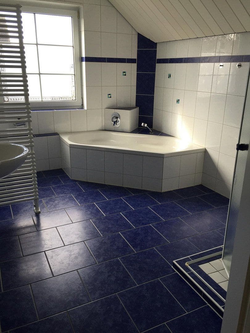 Prodej domu 113 m², pozemek 286 m², Am Waldrand 43, Hückelhoven, Severní Porýní-Vestfálsko Prodej domu 113 m², pozemek 286 m², Am Waldrand 43, Hückelhoven, Severní Porýní-Vestfálsko