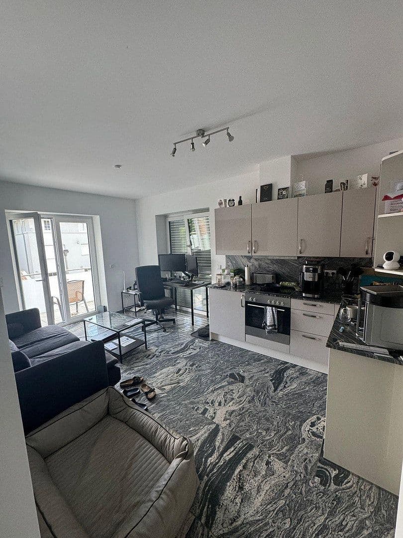 Pronájem bytu 2+1 38 m², Weidenbuschweg 6D, Kassel, Hessen Pronájem bytu 2+1 38 m², Weidenbuschweg 6D, Kassel, Hessen