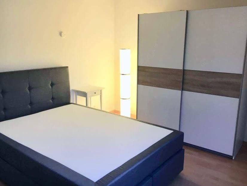 Pronájem bytu 26 m², Martin Lutherstr, Plauen, Sasko Pronájem bytu 26 m², Martin Lutherstr, Plauen, Sasko