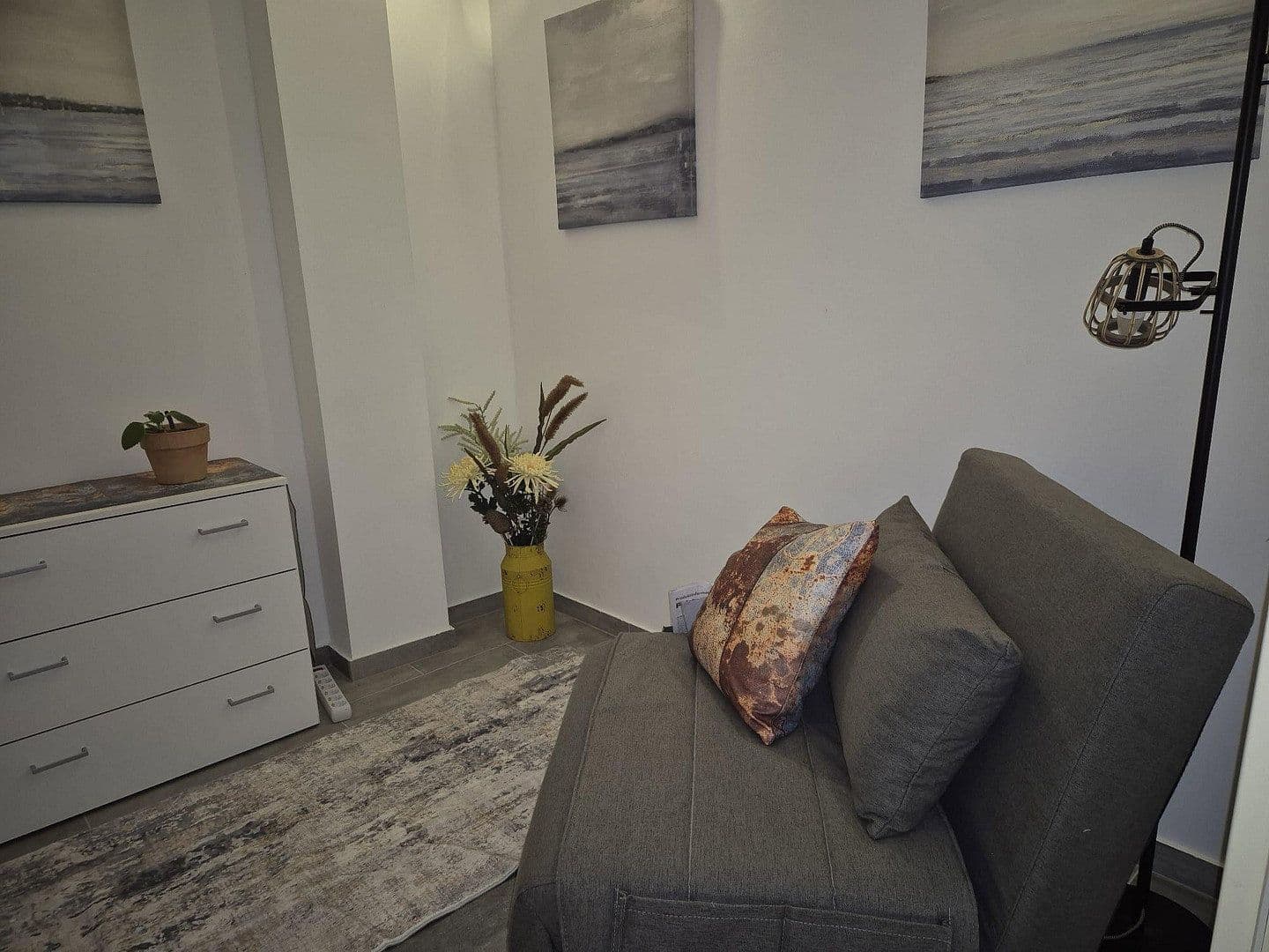 Pronájem bytu 2+1 55 m², Karlsruhe, Bádensko-Württembersko Pronájem bytu 2+1 55 m², Karlsruhe, Bádensko-Württembersko