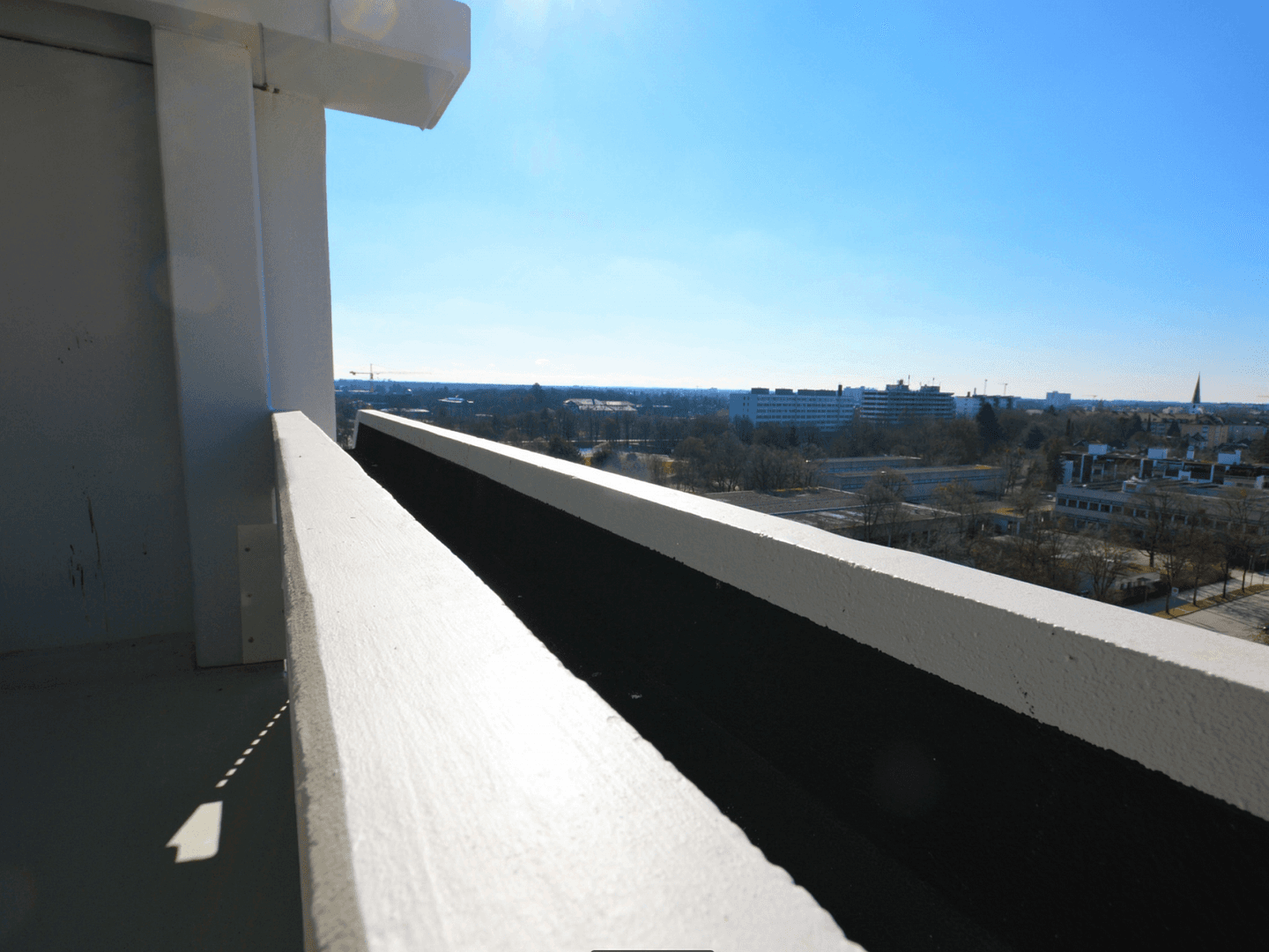 Pronájem bytu 1+1 37 m², Neubeuernerstraße 10, München, Bavorsko Pronájem bytu 1+1 37 m², Neubeuernerstraße 10, München, Bavorsko