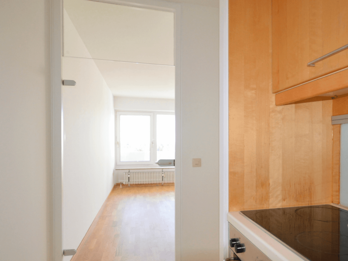 Pronájem bytu 1+1 37 m², Neubeuernerstraße 10, München, Bavorsko Pronájem bytu 1+1 37 m², Neubeuernerstraße 10, München, Bavorsko