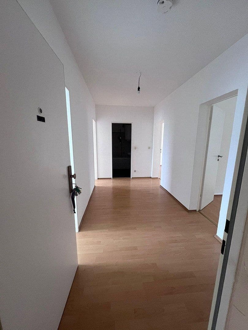 Pronájem bytu 3+1 70 m², Leibnizstr. 41, Heusenstamm, Hessen Pronájem bytu 3+1 70 m², Leibnizstr. 41, Heusenstamm, Hessen
