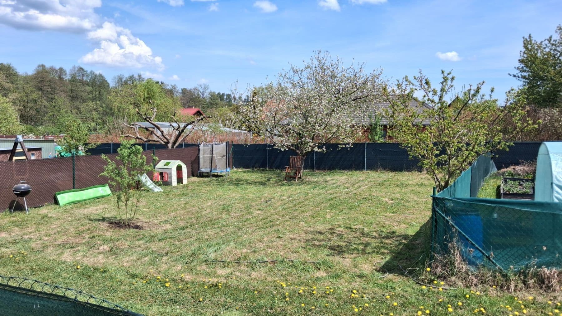 Pronájem pozemku 208 m², V Plaňkách, Rokycany, Plzeňský kraj Pronájem pozemku 208 m², V Plaňkách, Rokycany, Plzeňský kraj
