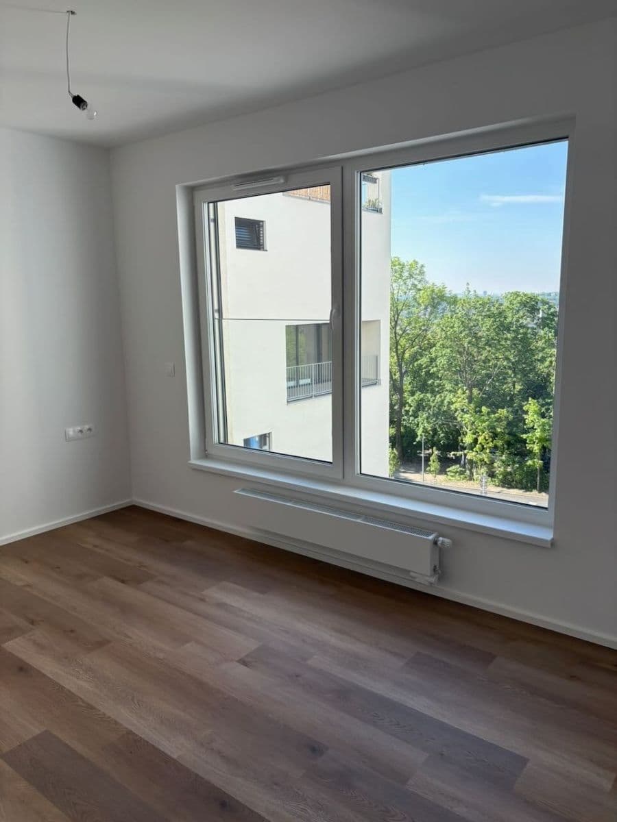 Pronájem bytu 2+kk 61 m², Pod Krocínkou, Praha, Praha Pronájem bytu 2+kk 61 m², Pod Krocínkou, Praha, Praha